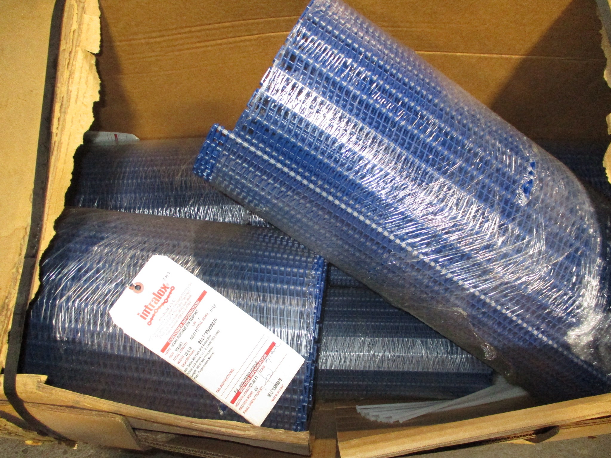 Intralox Series 900 Flush Grid Belt 25053079 Width: 23.8 in Length: 100.07ft