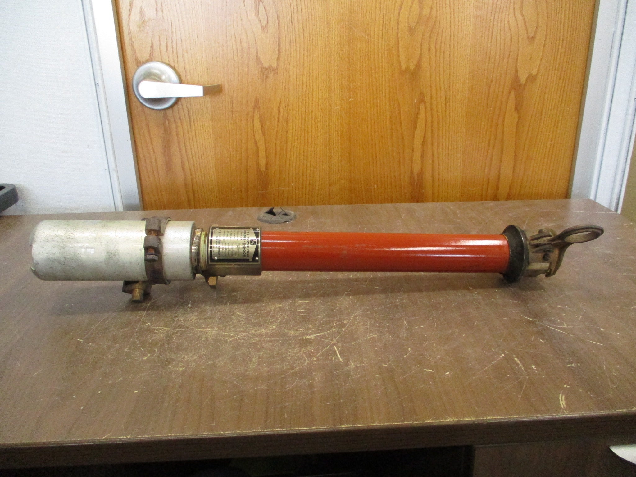 S&C Type SM-4B Fuse Holder 86662 14.4kV 200E Max 175E Refill Used