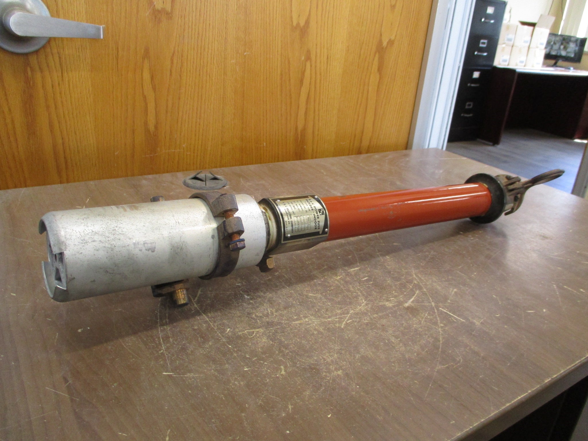 S&C Type SM-4B Fuse Holder 86662 14.4kV 200E Max 175E Refill Used