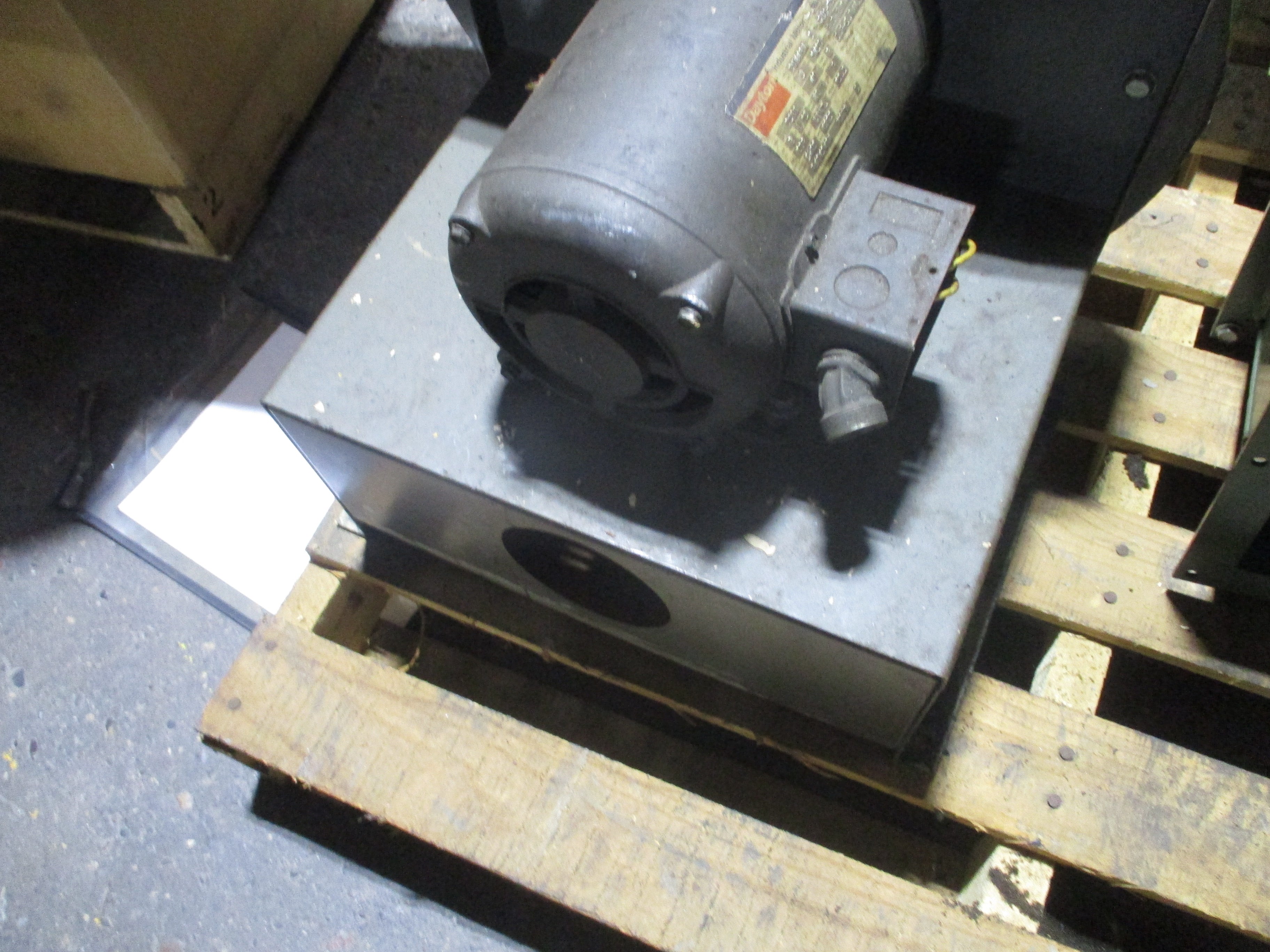 Dayton Blower 4C329 3HP 3500RPM 200-230/460V 3Ph Used