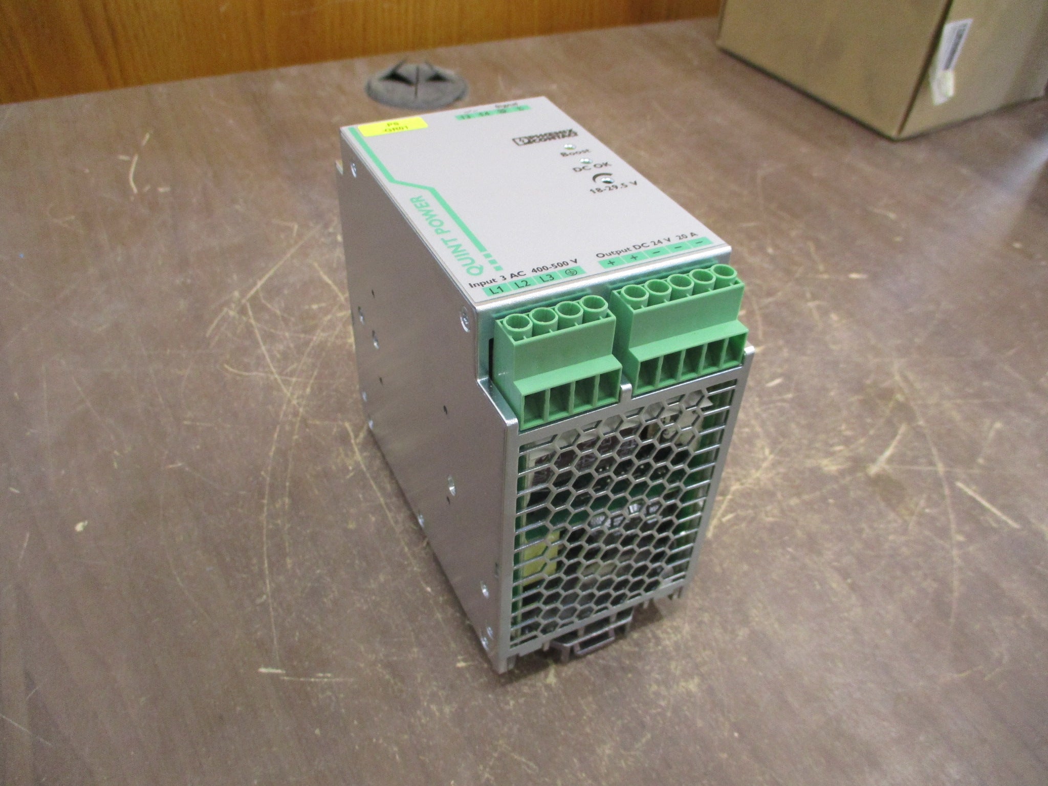 Phoenix Contact Power Supply 2866792 QUINT-PS/3AC/24DC/20 New Surplus