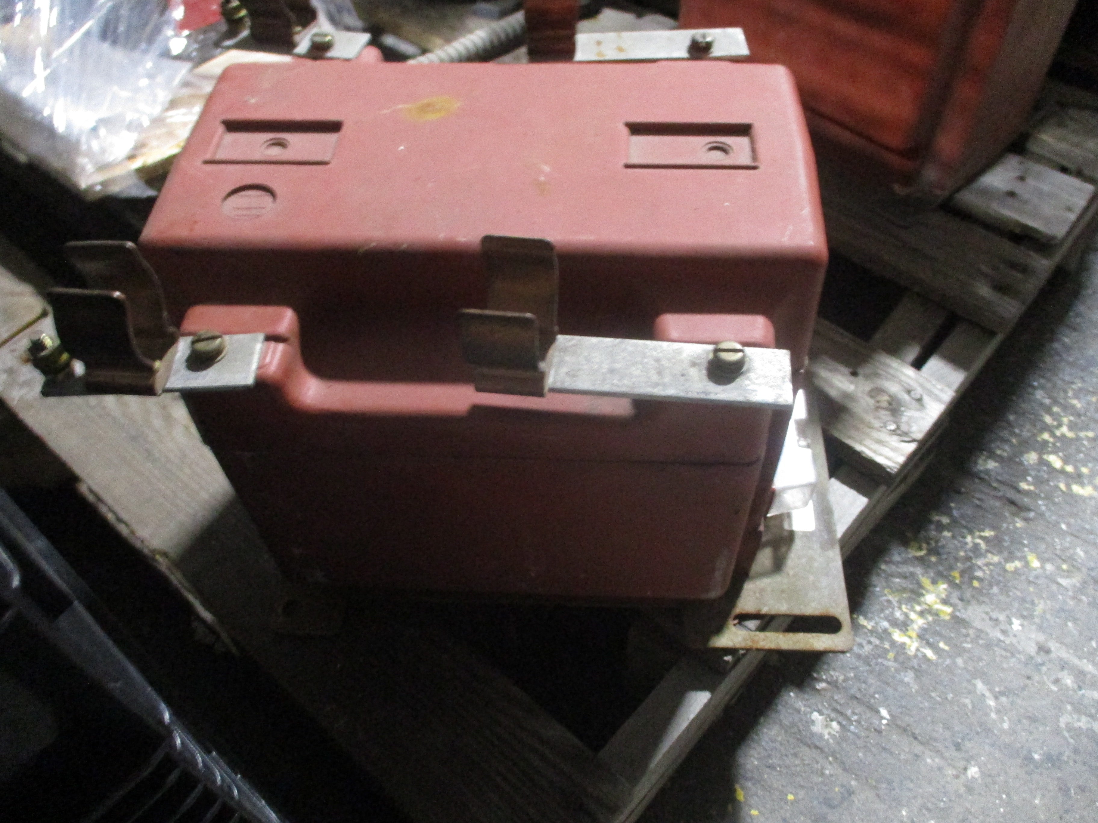 Instrument Transformer Voltage Transformer PTG5-2-110-123FF Used