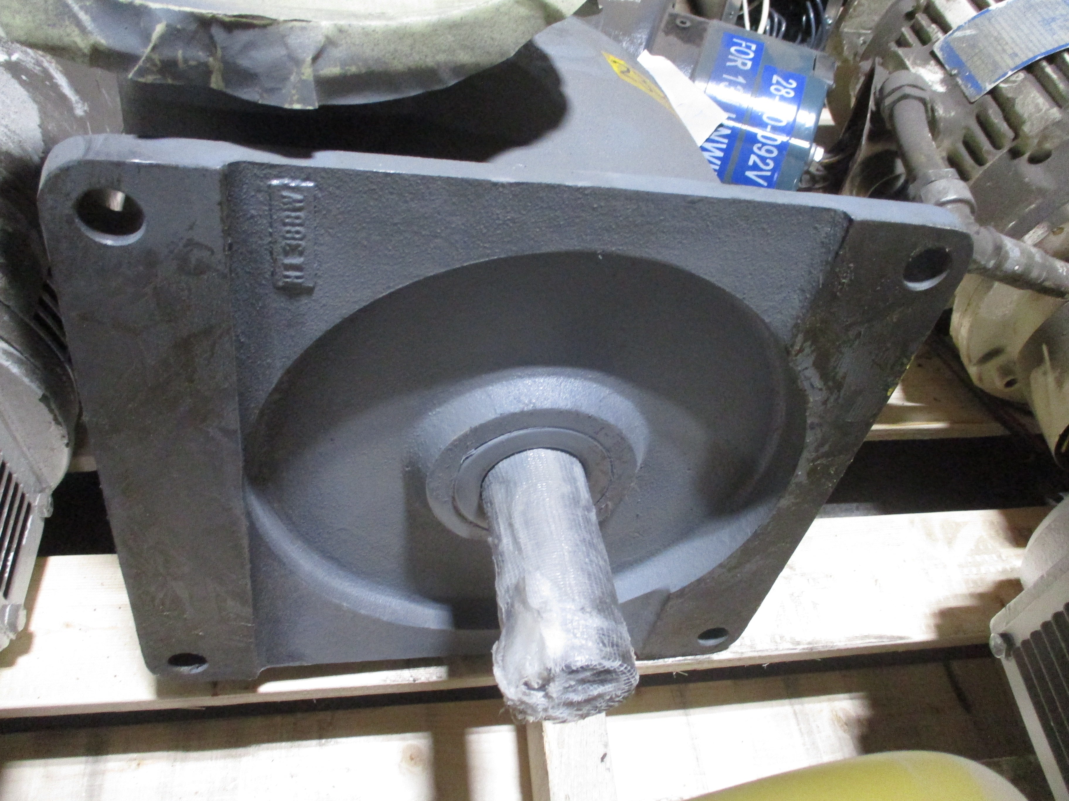 Winsmith 8MCV Gear Reducer 008MCVS36000DM Ratio:20 5.81HP 1800RPM In Torque:3392 * No Box * New Surplus