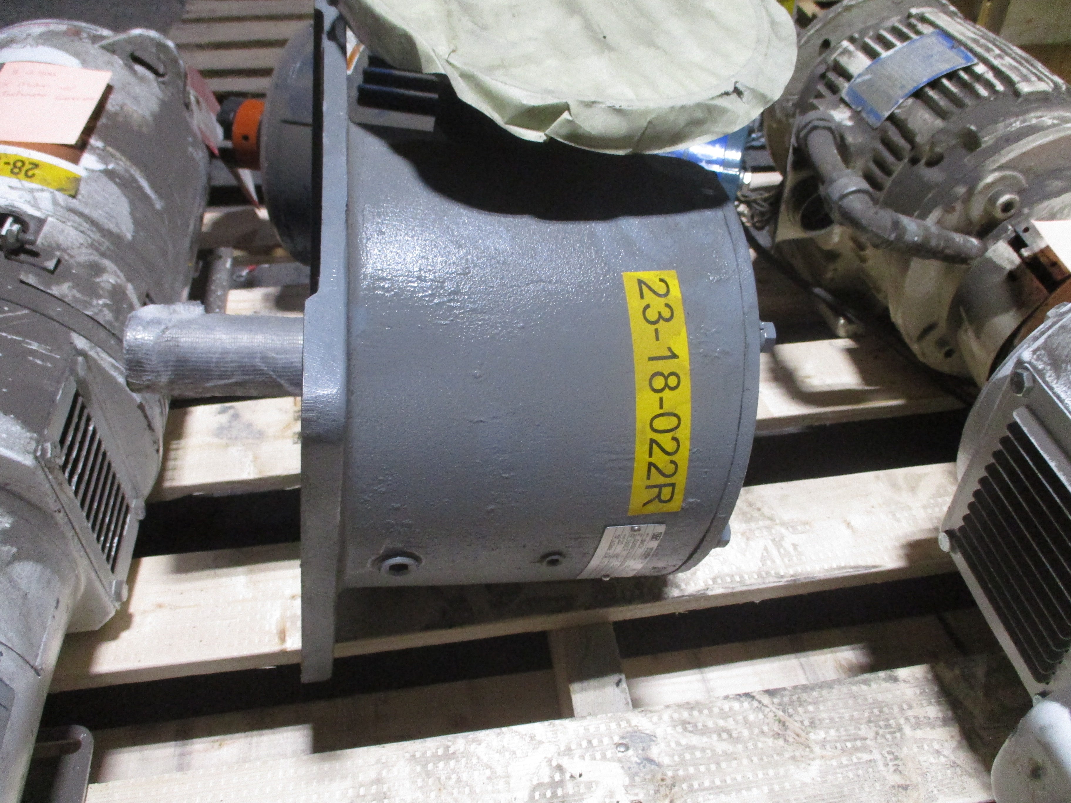 Winsmith 8MCV Gear Reducer 008MCVS36000DM Ratio:20 5.81HP 1800RPM In Torque:3392 * No Box * New Surplus