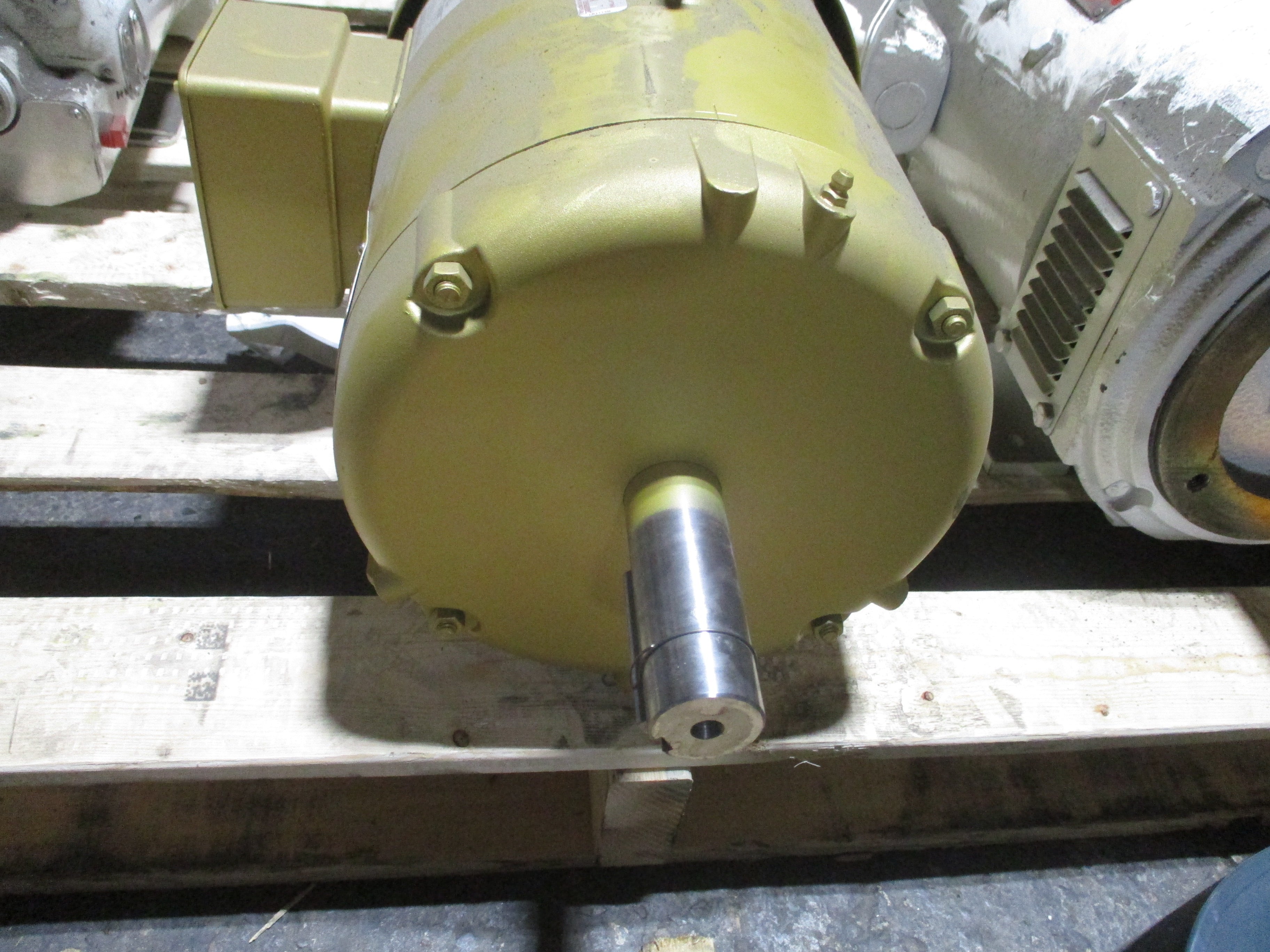 Baldor Reliancer Motor EM3709T 7.5HP 230/460V 3520RPM Used
