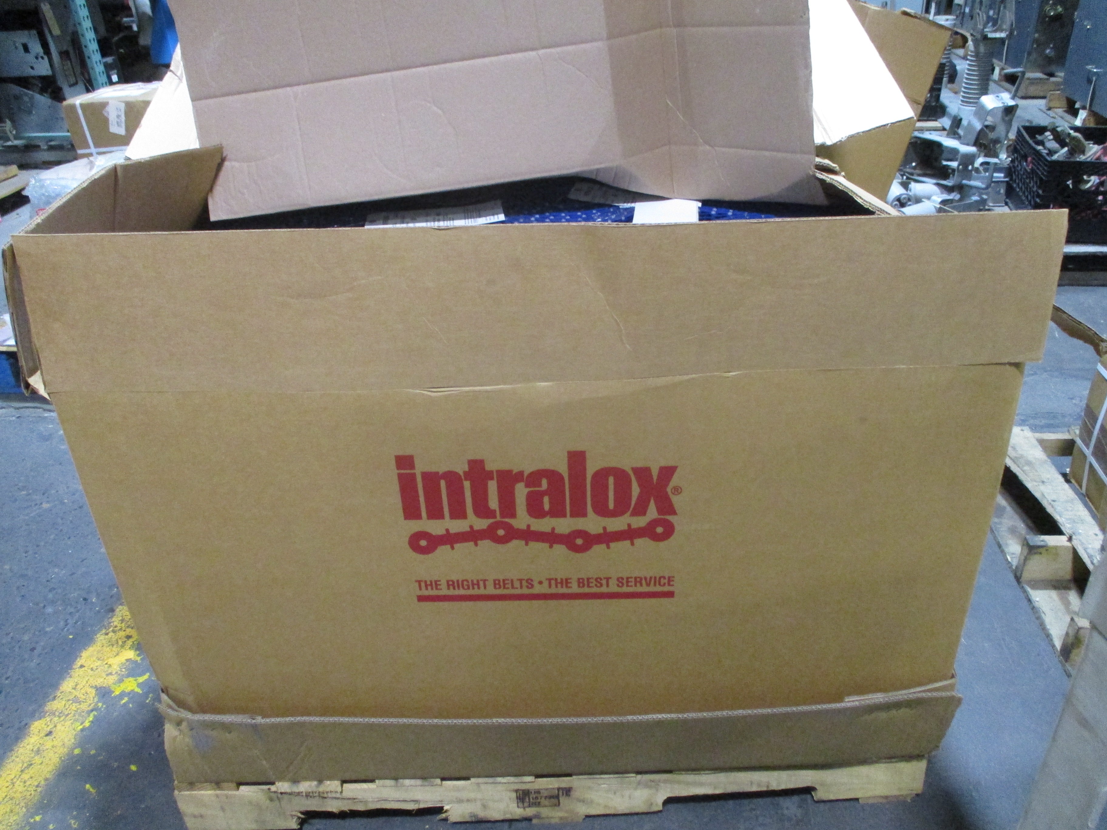 Intralox Series 900 Raised Rib Belt 34766 / 56472280 Width: 23.8in New Surplus