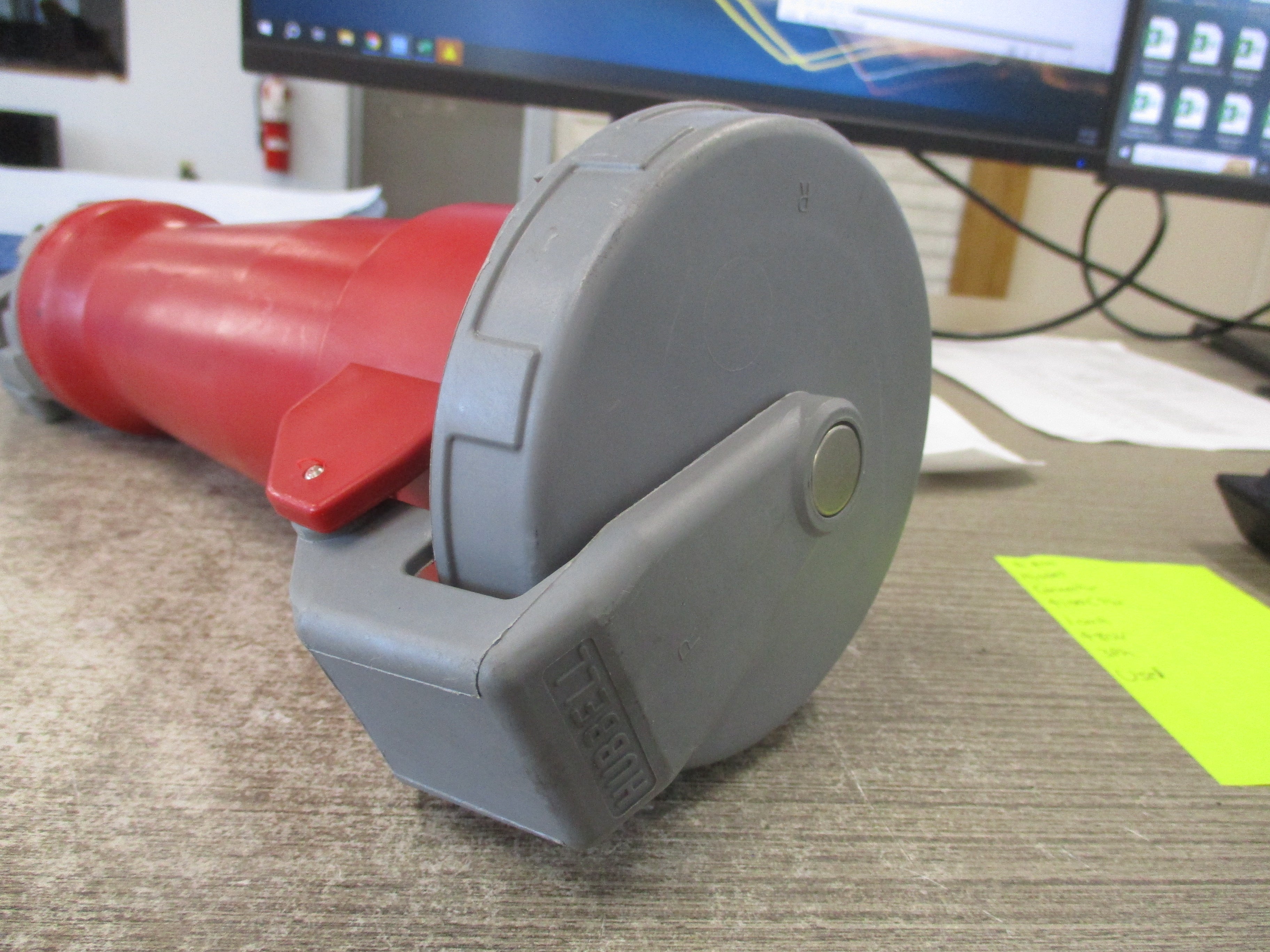 Hubbell Connector 4100C7W 100A 480V 3Ph Used