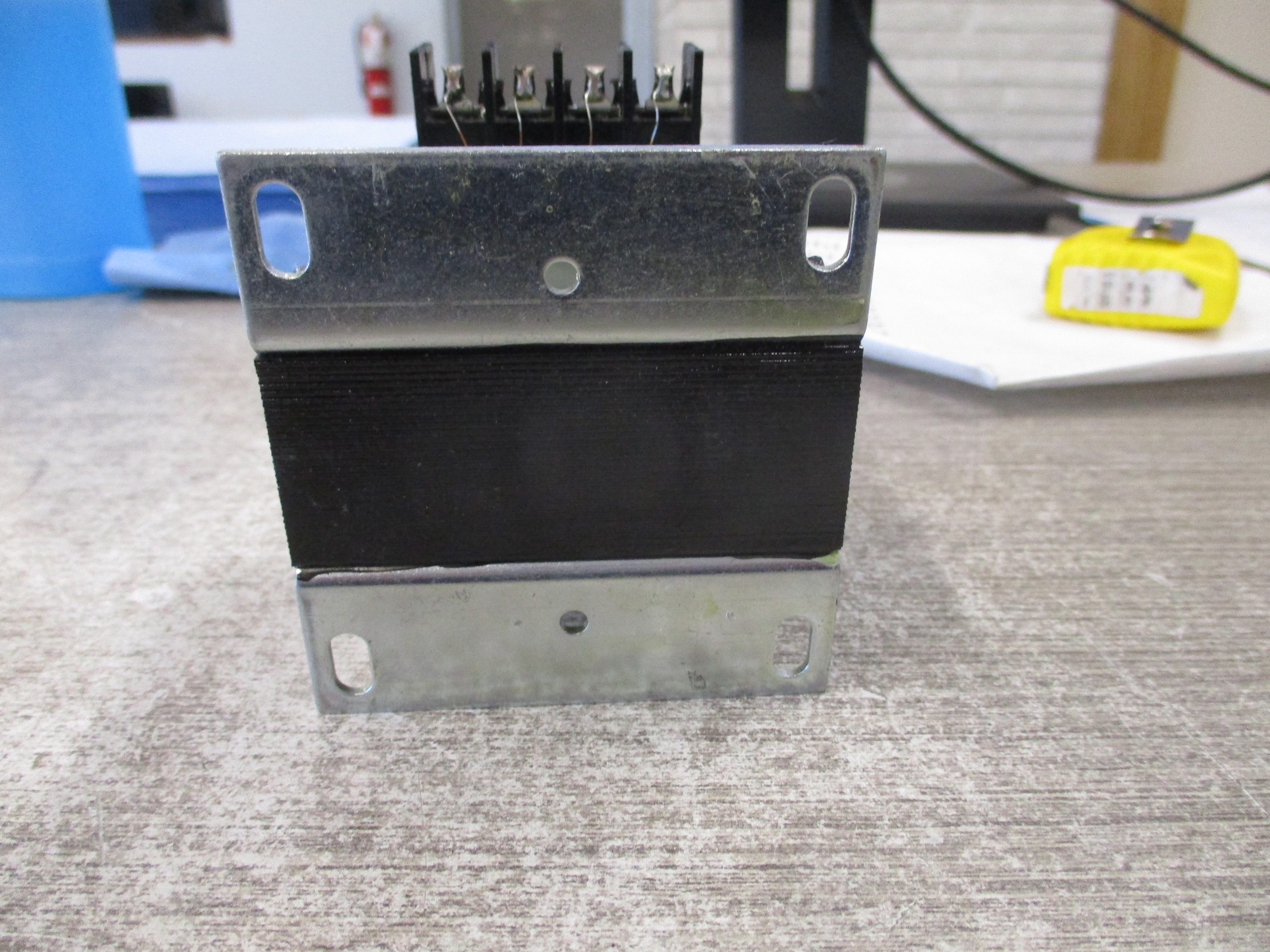 Delta Orion Transformer DCO100NH 100VA Pri: 208/416V Sec: 120/240V 50/60Hz Used