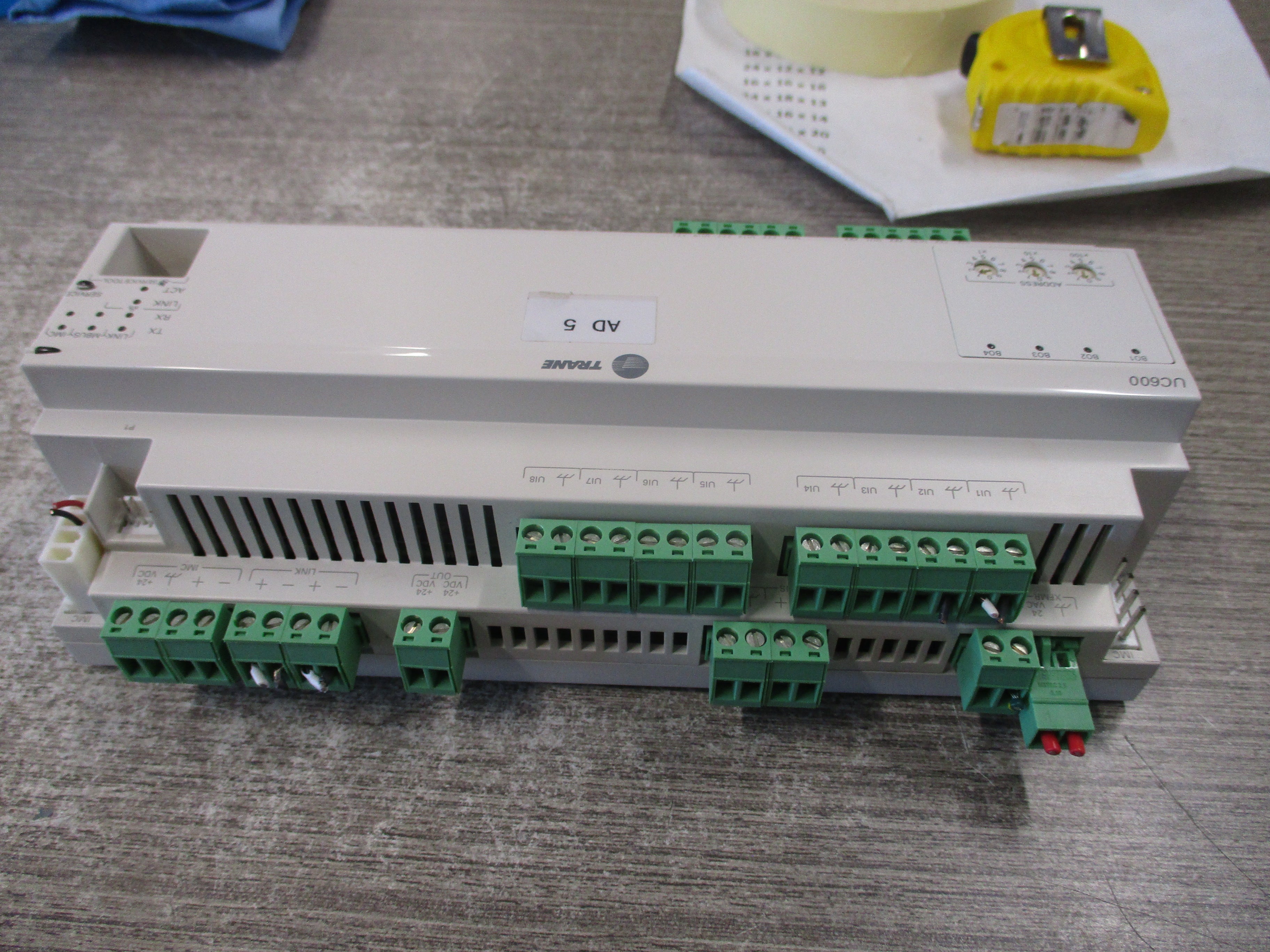 Trane UC600 Controller X13651548010 Rev. 103 24VAC 24VDC Used