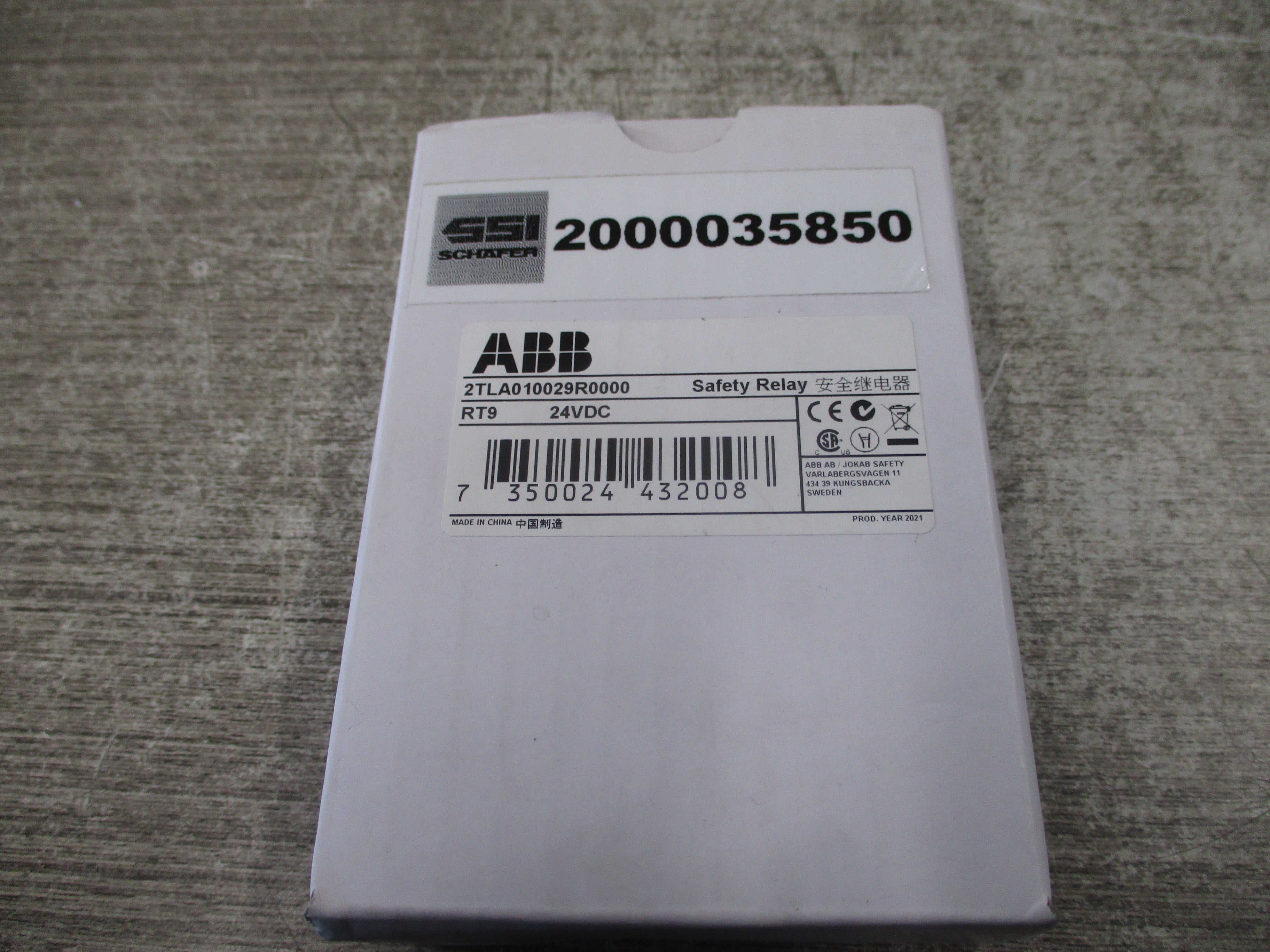 ABB RT9 Safety Relay 2TLA010029R0000 24VDC New Surplus