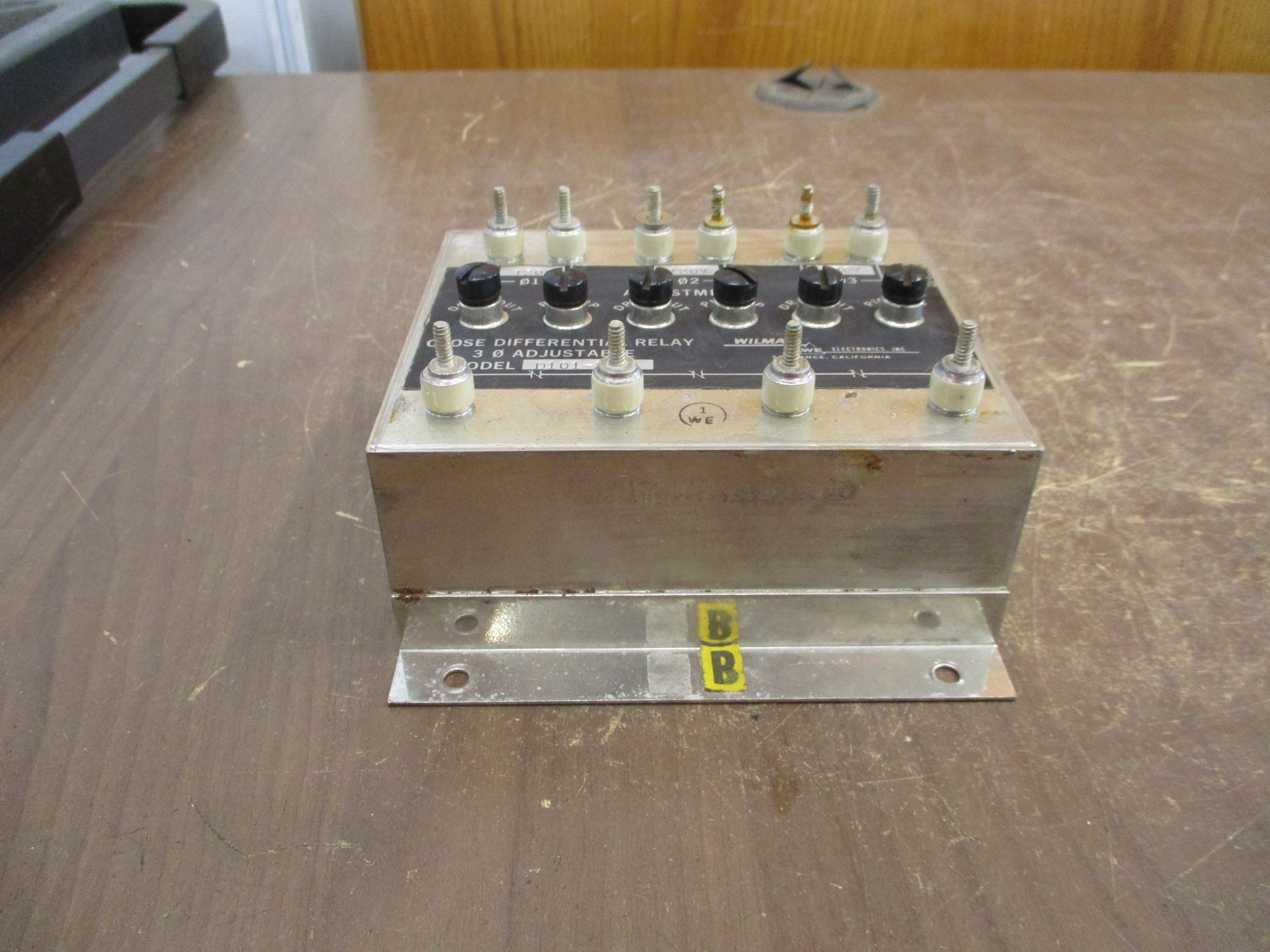 Wilmar Close Differential Relay D101-13X 120V 3Ph Used