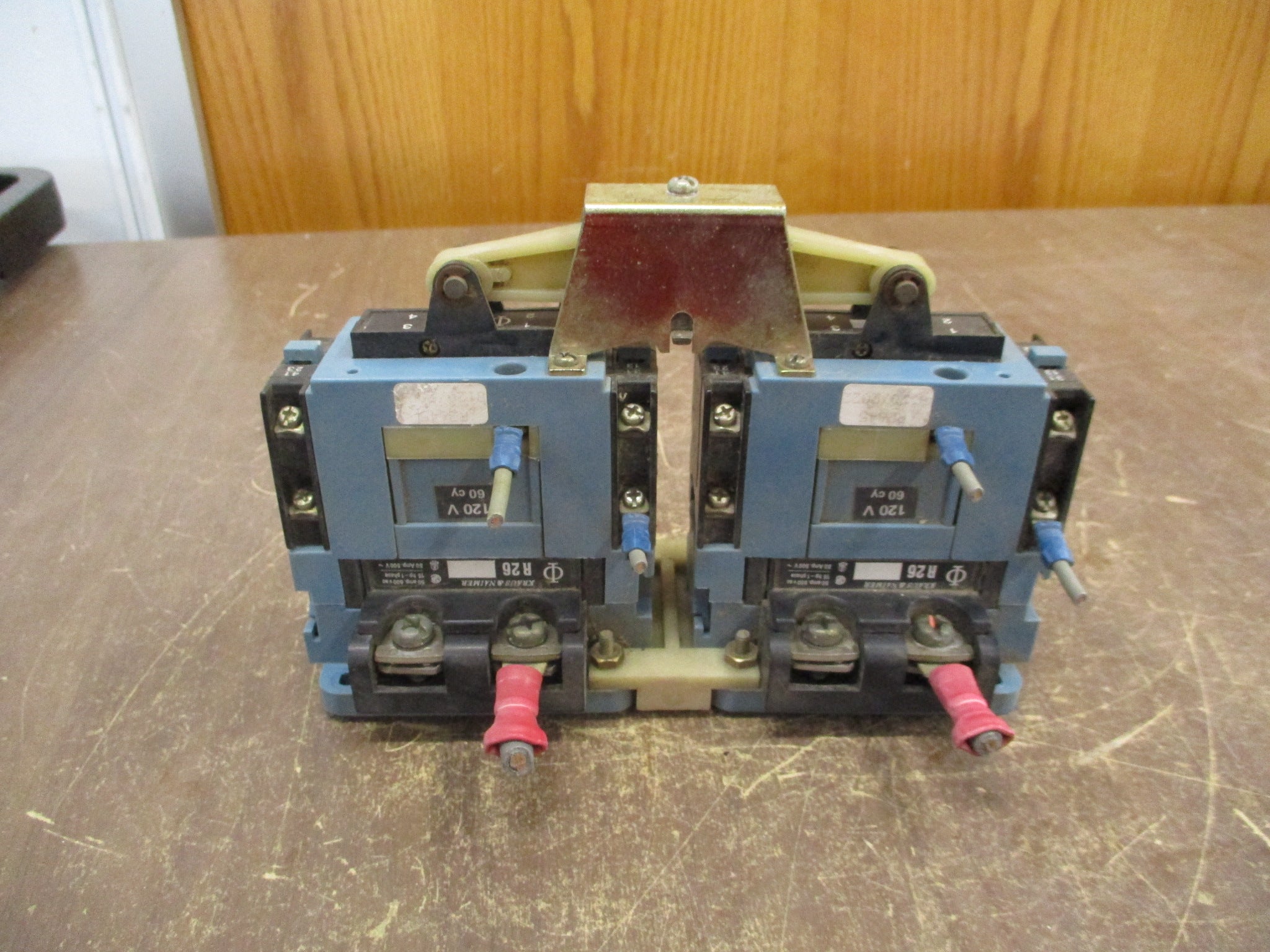 Kraus & Naimer Reversing Contactor R26 120V Coil 50A 600V Used