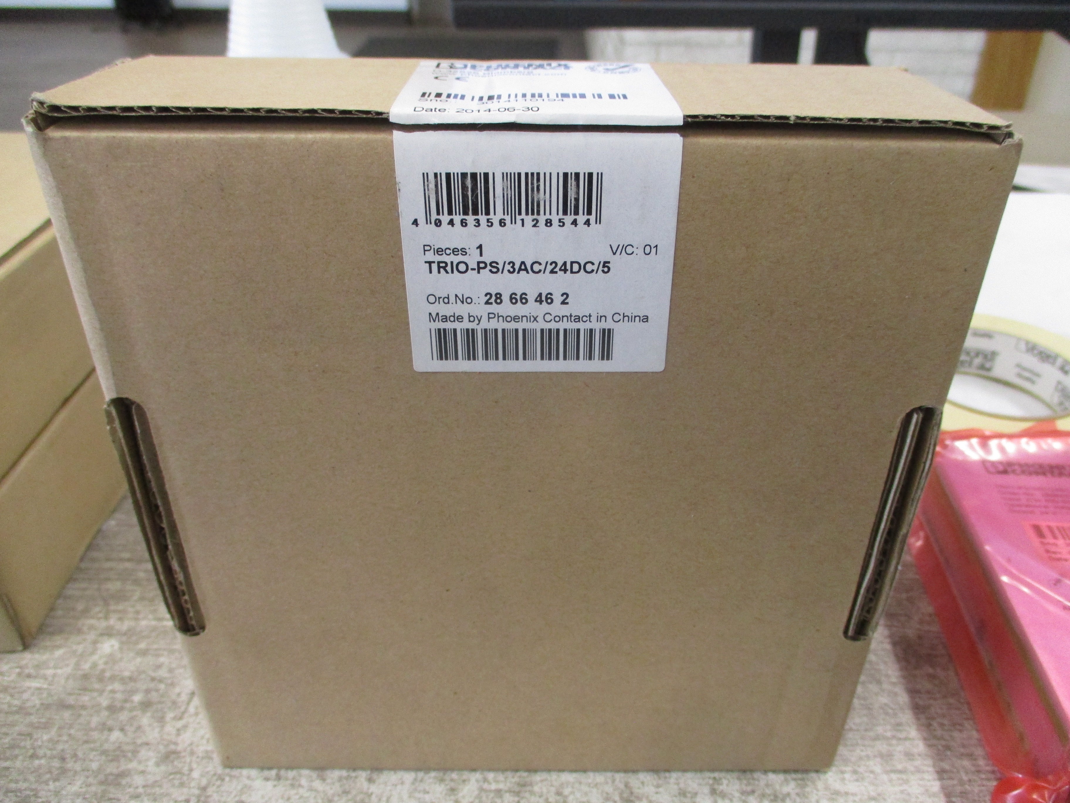Phoenix Contact Power Supply 2866462 TRIO-PS/3AC/24DC/5 New Surplus