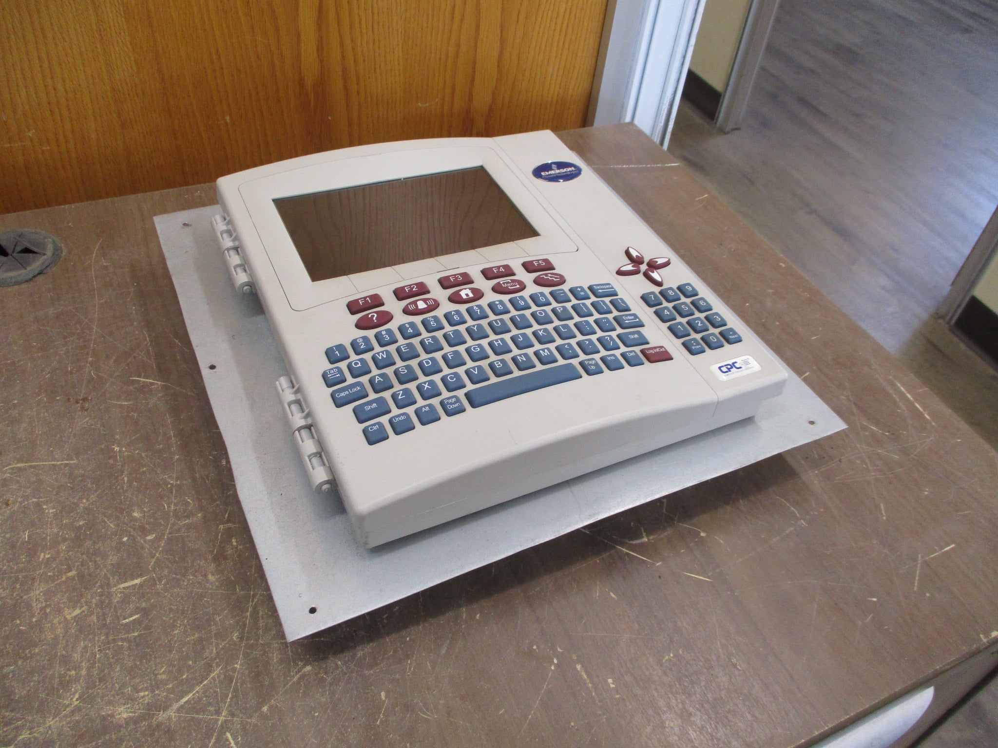 Emerson RX-400 Refrigeration Controller 845-1400 w/ Display 24VAC 50/60Hz Used