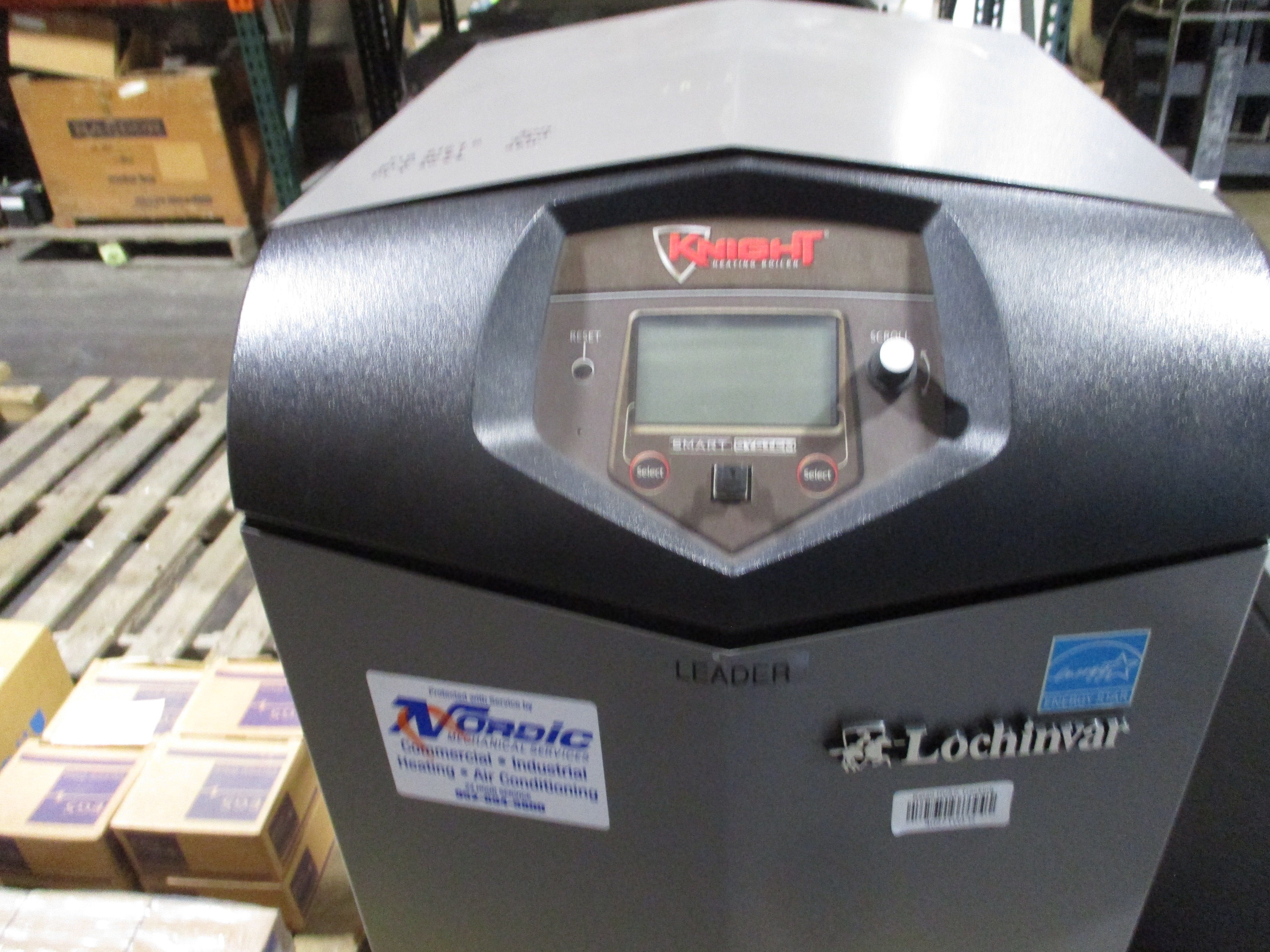 Lochinvar Knight Natural Gas Water Tube Boiler KBN286 Heating Capacity: 259,000BTU Used