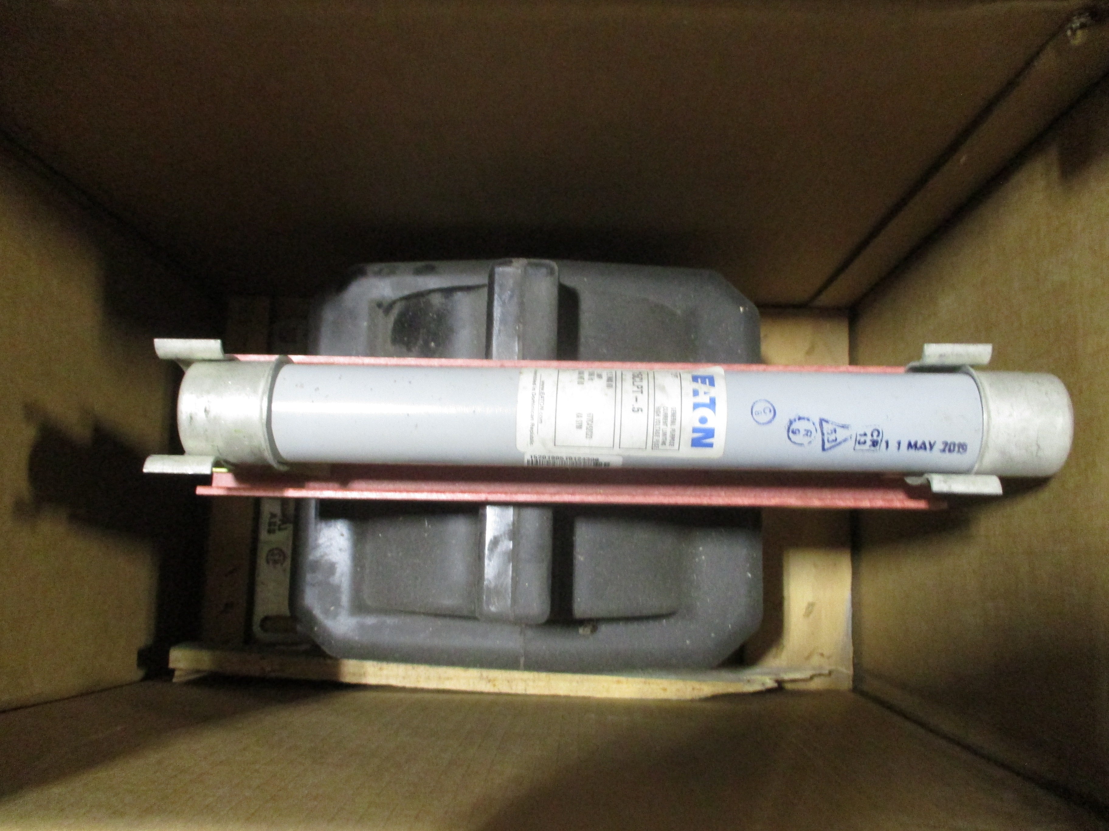 ABB VIZ-11 Voltage Transformer 7525A68G05 Pri: 7200V/12470GY Ratio 60:1 New Surplus