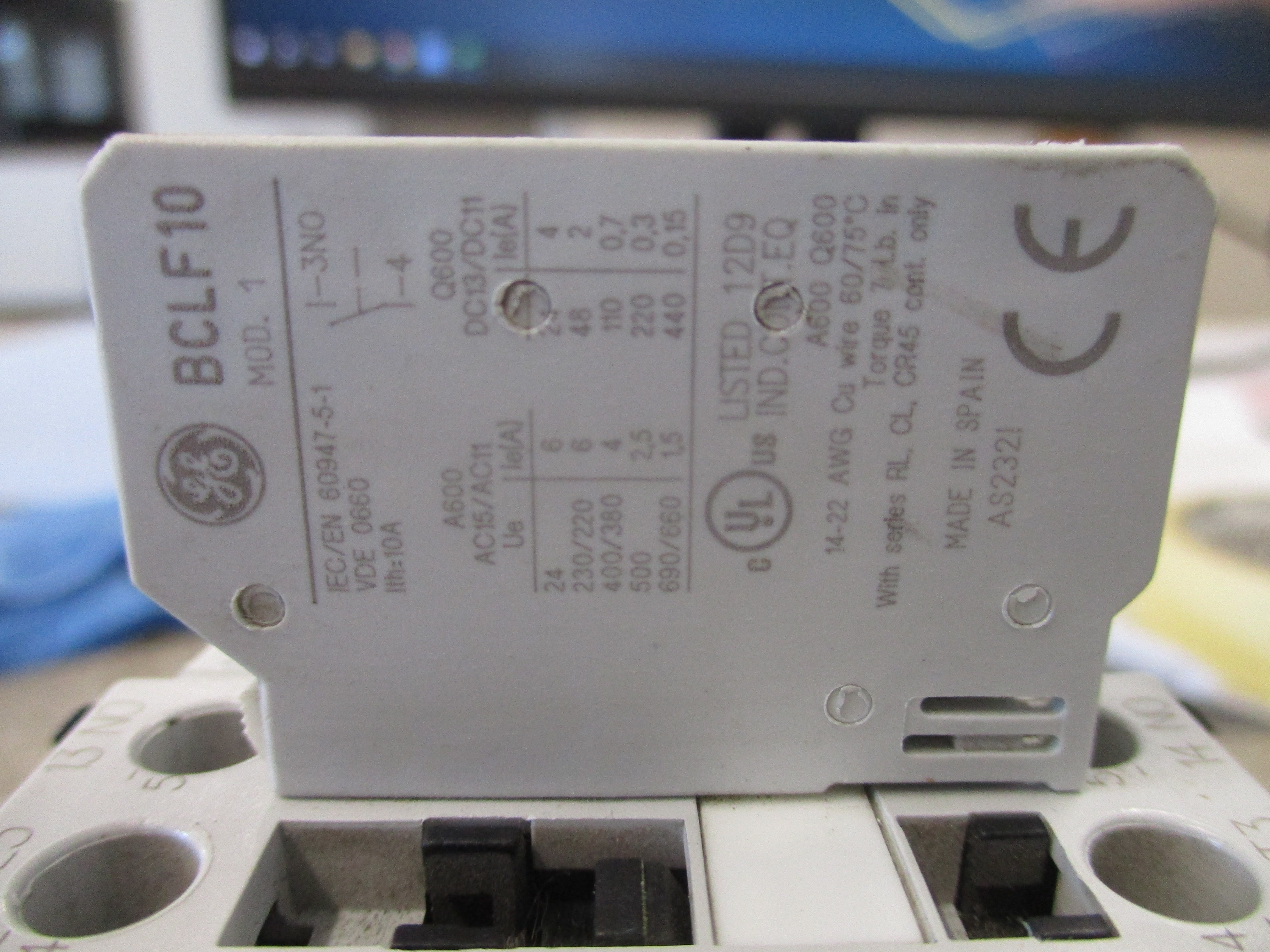 GE Contactor CL00A310T 120V Coil 25A 600V (1) Aux Contact W/Coupler Used