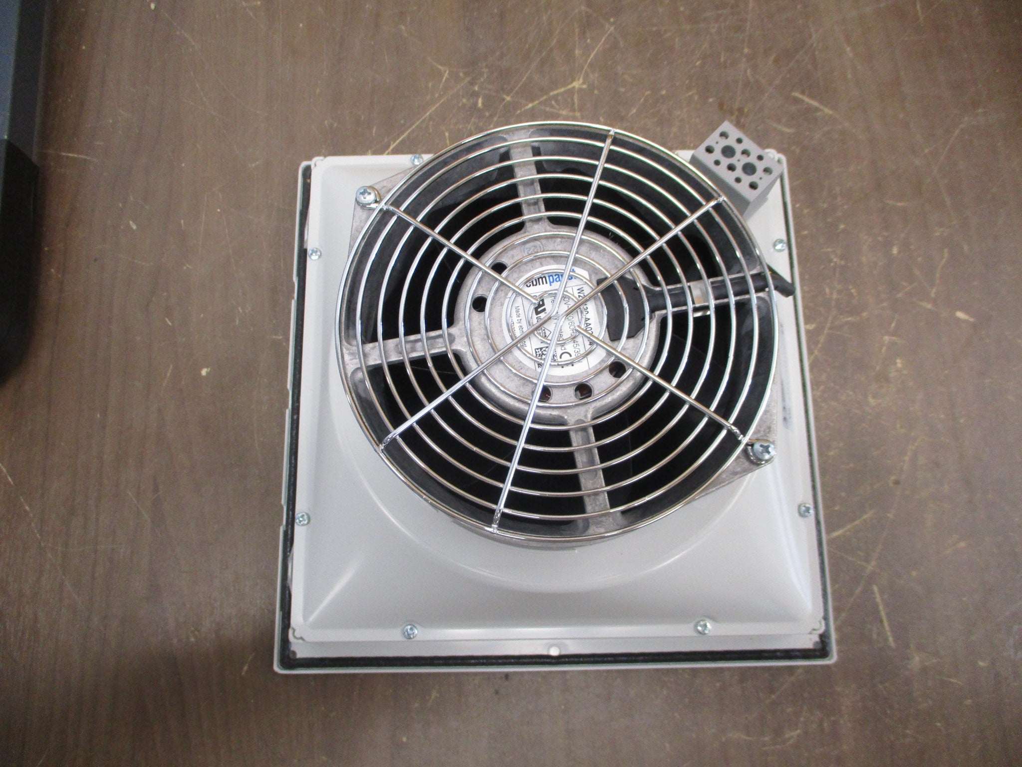 Rubsamen & Herr Filter Fan LV 410 230V 50/60Hz New Surplus