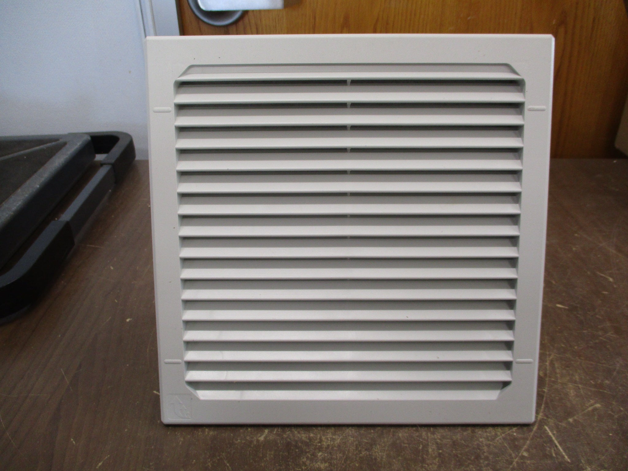 Rubsamen & Herr Filter Fan LV 410 230V 50/60Hz New Surplus