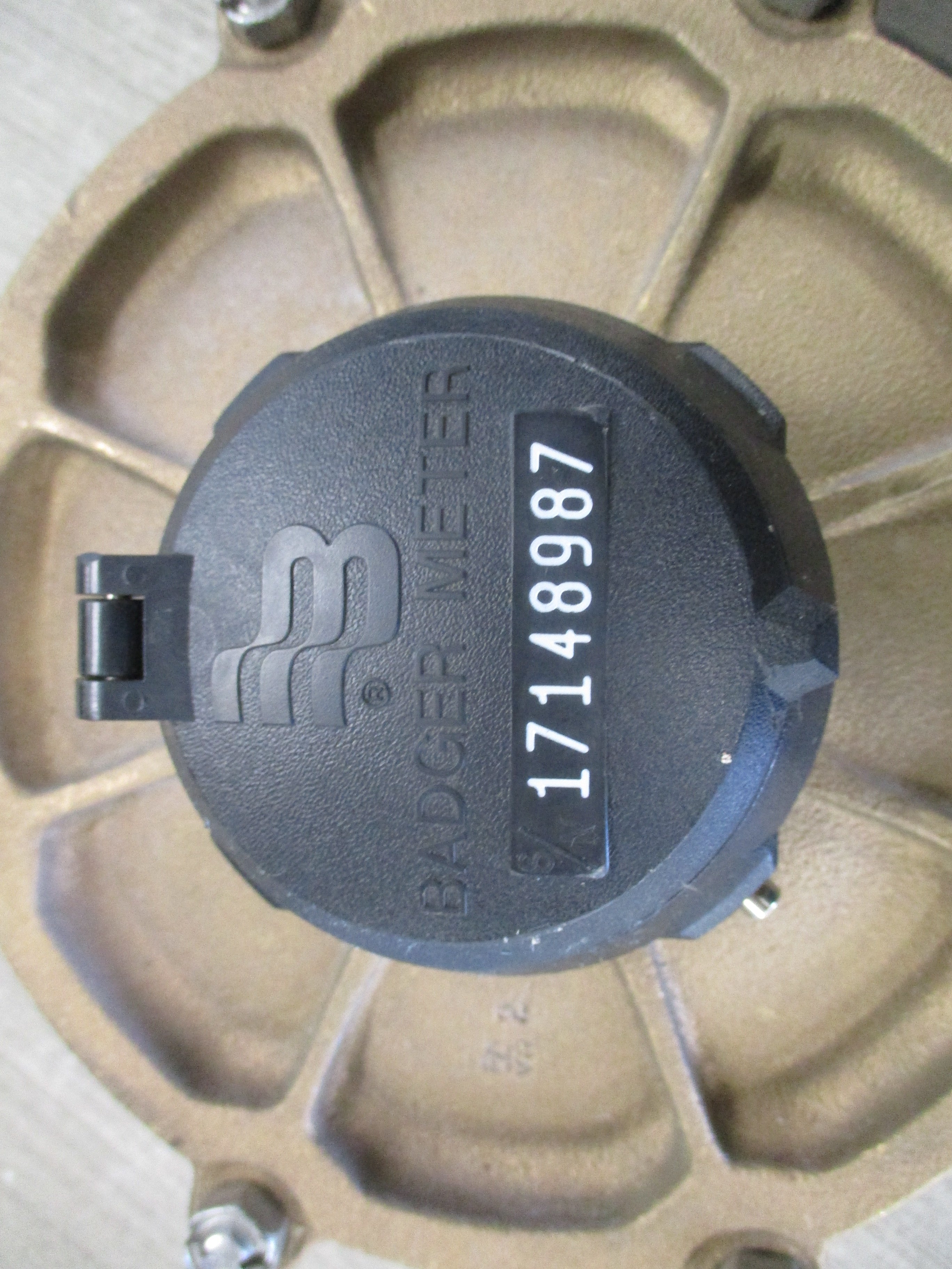 Badger Meter Recordall Water Meter Model 170 2" Used