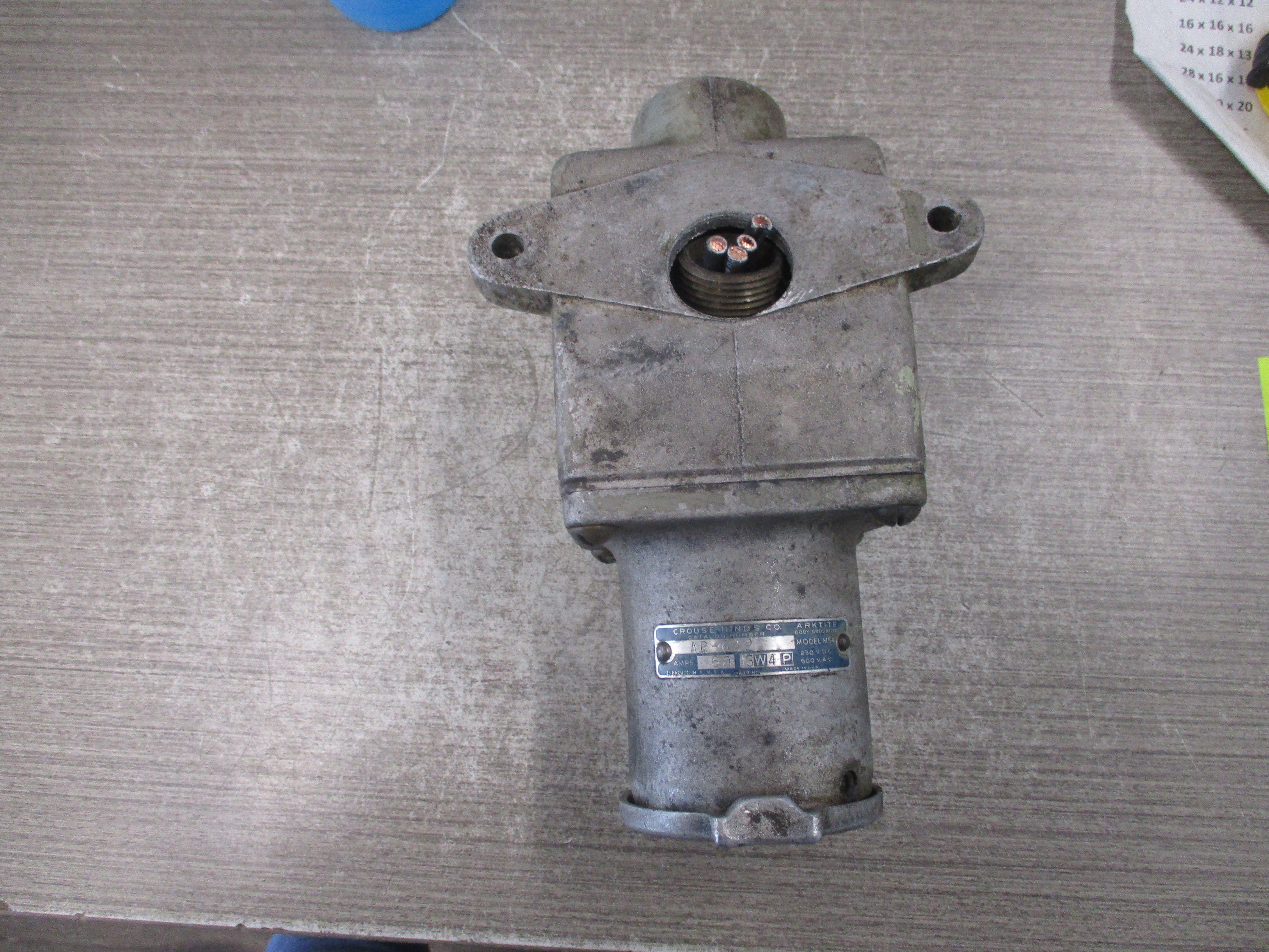 Crouse-Hinds Arktite Receptacle AR-642 60A 600V 3W 4P W/Base Used