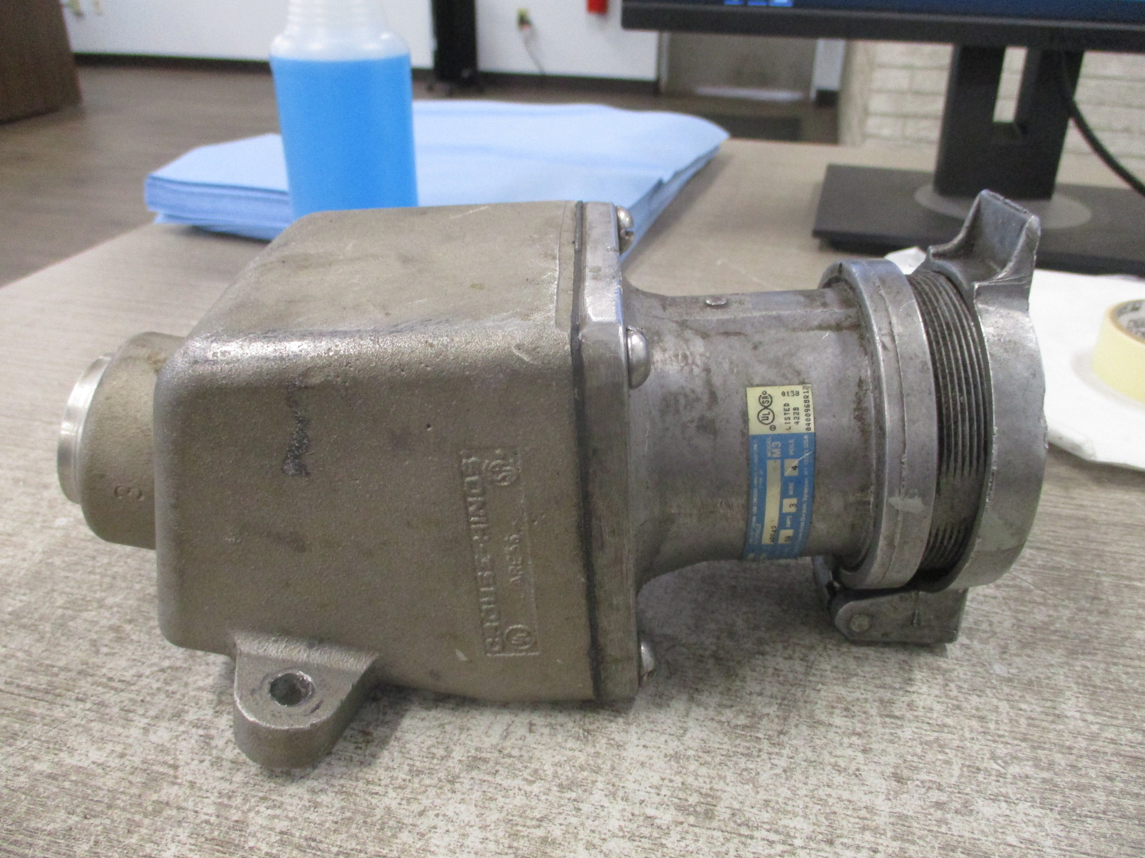 Crouse-Hinds Arktite Receptacle AR642 60A 600V 3W 4P W/Base Used