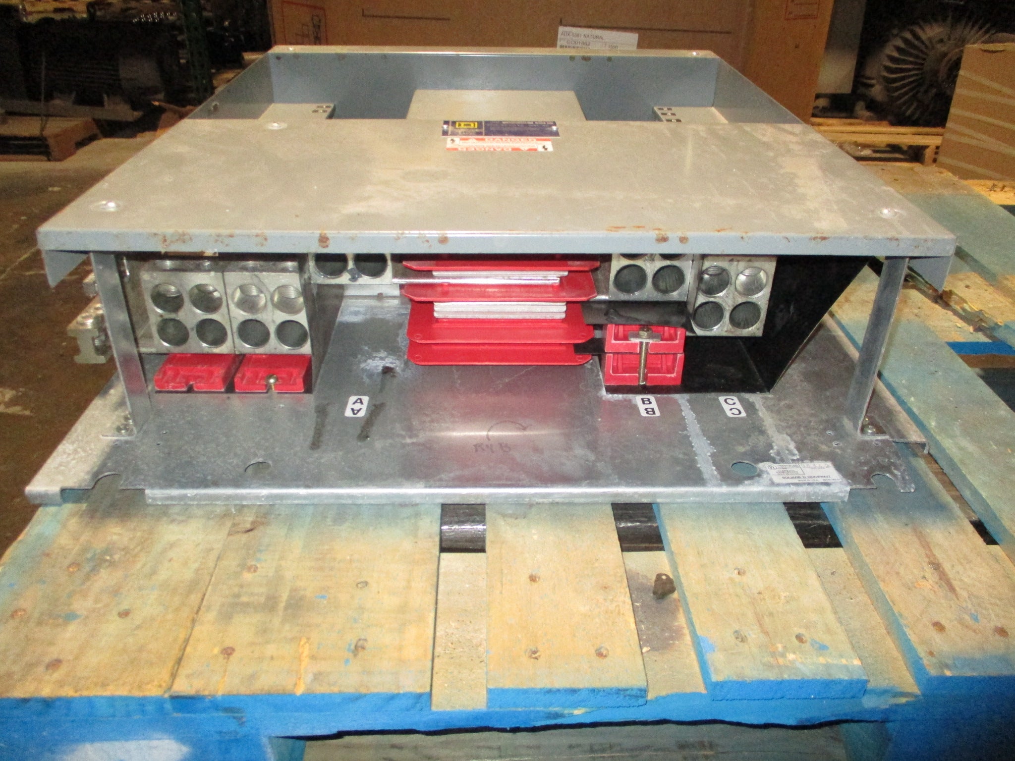 Square D I-Line Panelboard Interior HCM14488 Ser. E1 800A 600V Used