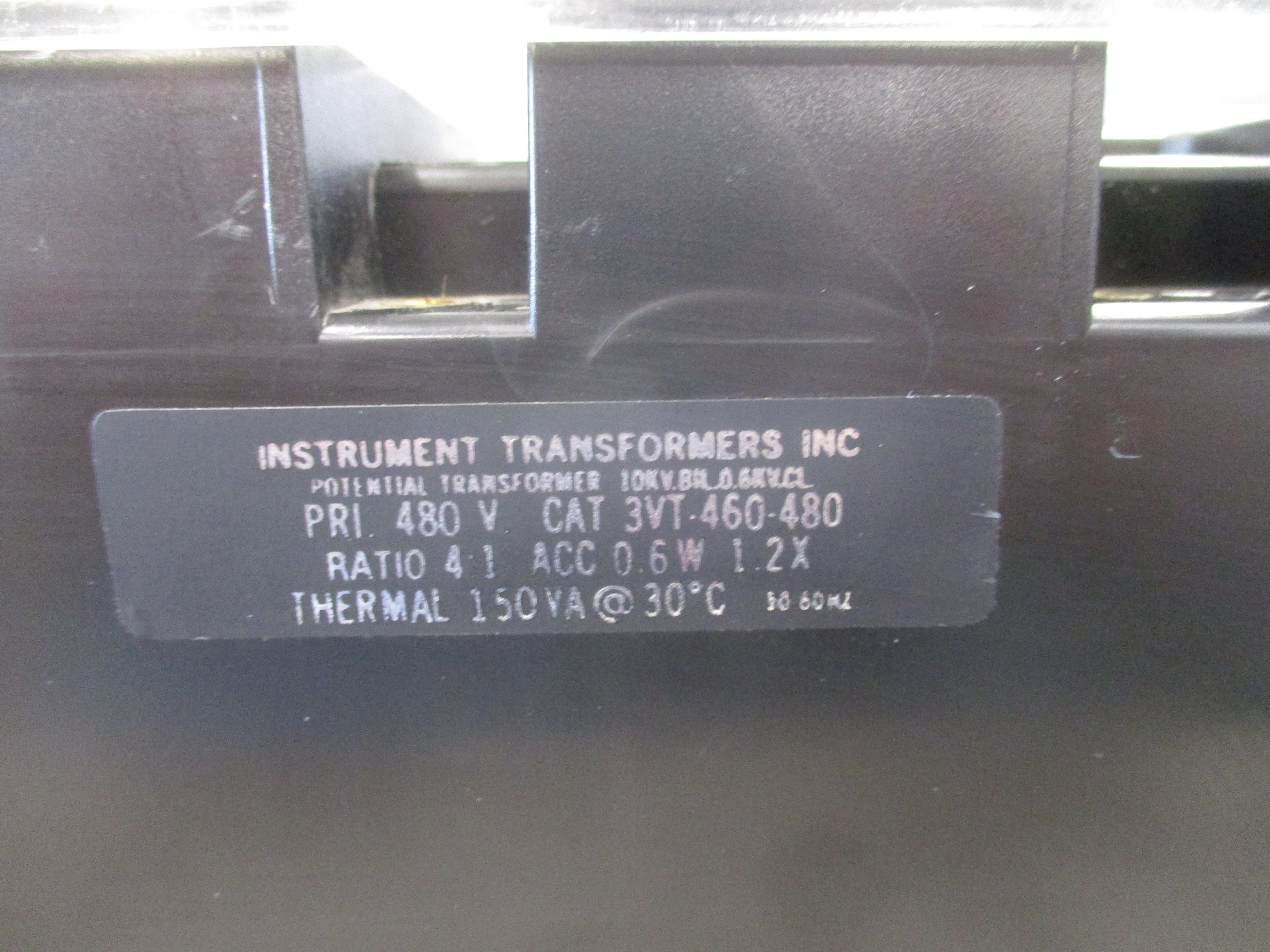 Instrument Transformers Potential Transformer 3VT-460-480 Pri: 480V Ratio 4:1 10KV BIL Used