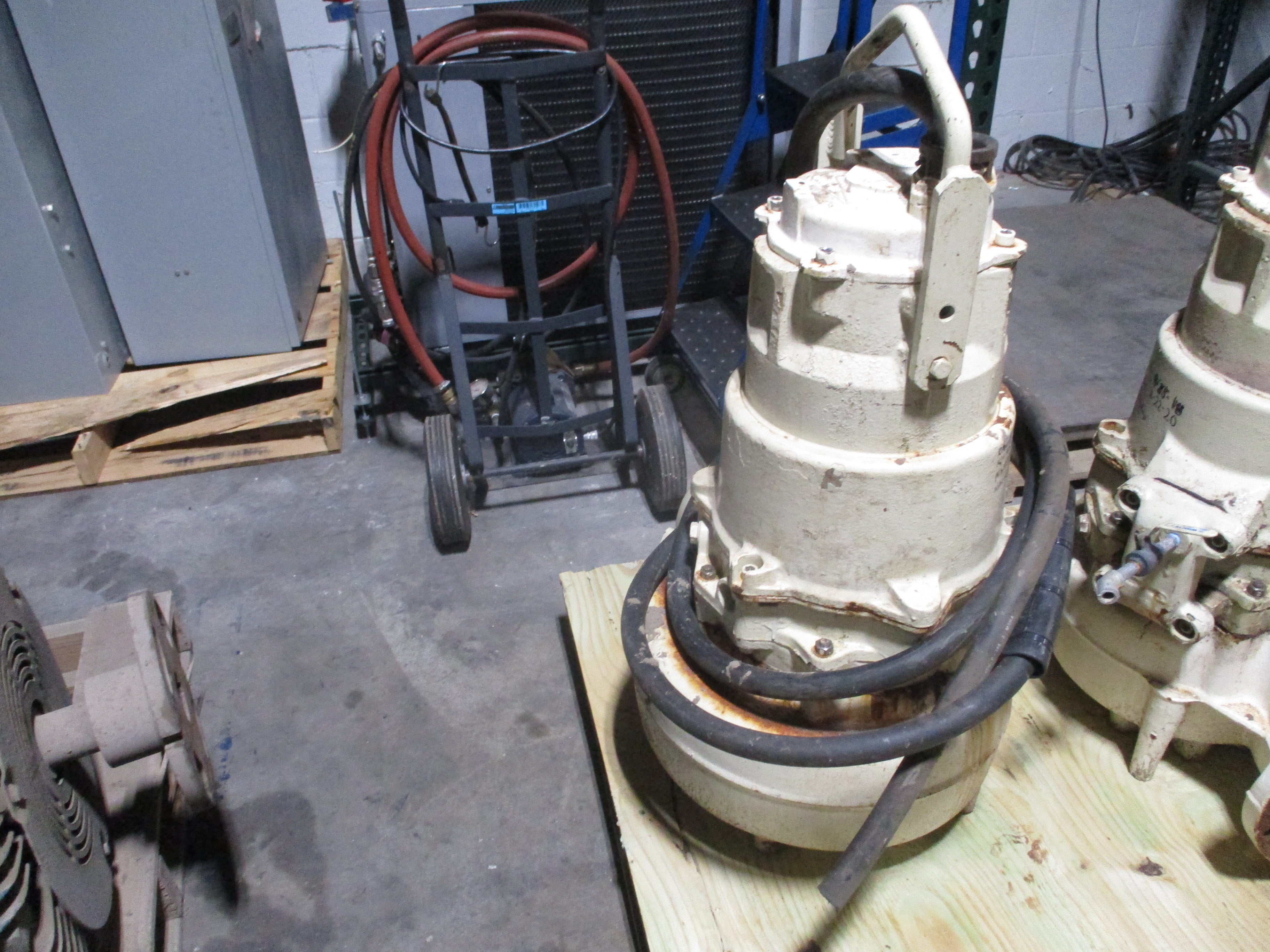 Flygt Submersible Pump 3152.181 20HP 460/230V 1800RPM 3Ph 60Hz Pump Rebuilt: 4/12/16 Used