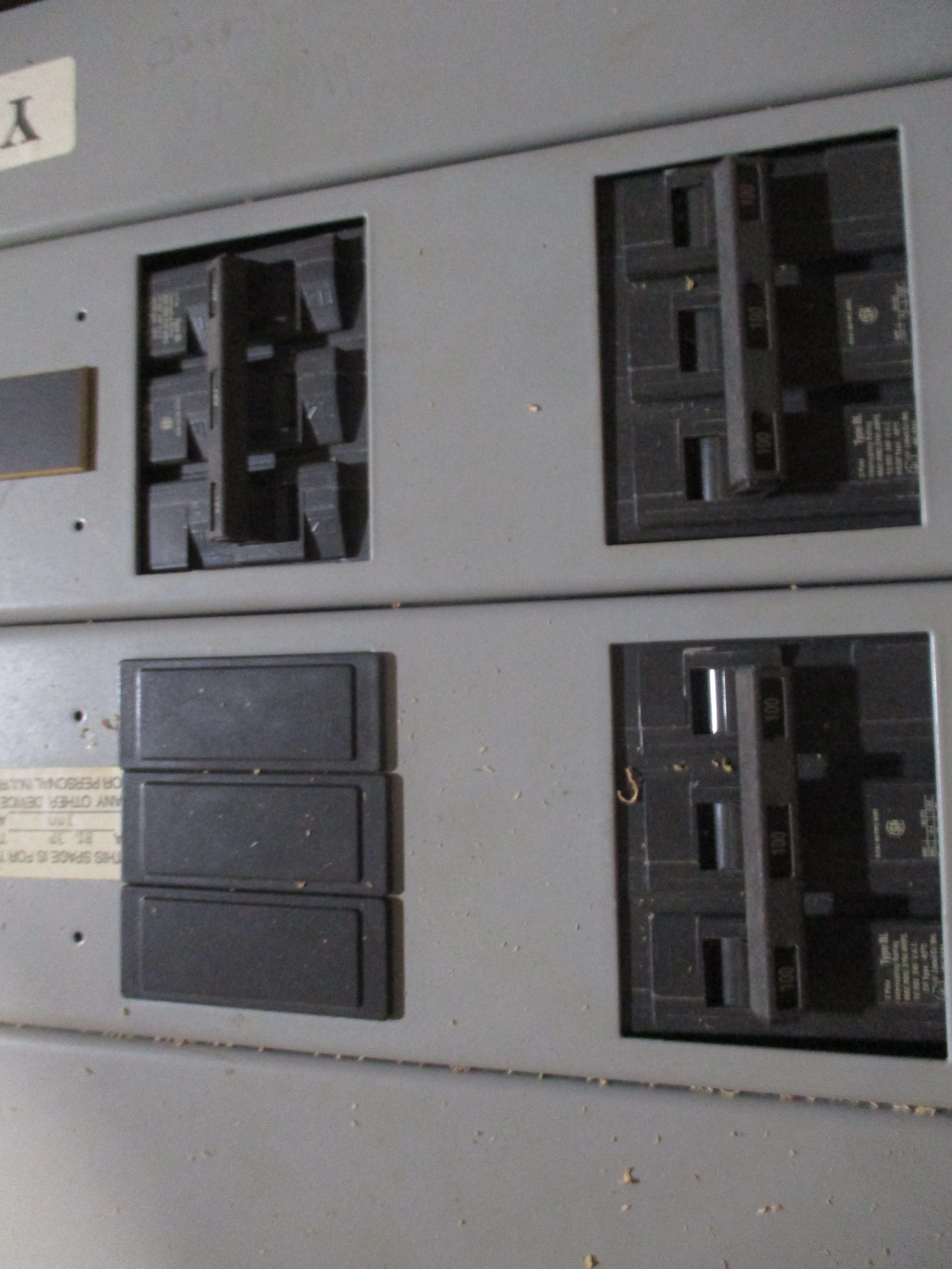 Siemens S5C75ML800DTS 800A 208Y/120V 3Ph 4W 600A Distribution Breaker Breakers: