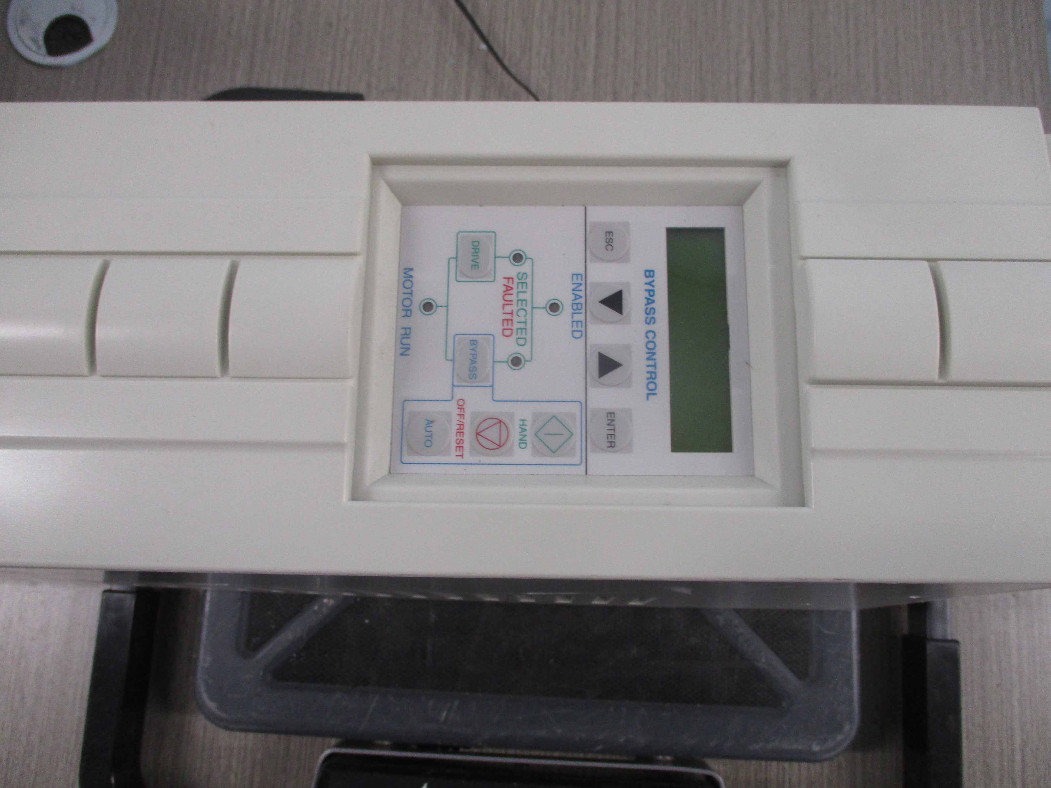 ABB ACH550-AC Drive W/Bypass ACH550-VCR-06A6-2+F267 1.5HP 3Ph Input: 3PH 48-63Hz