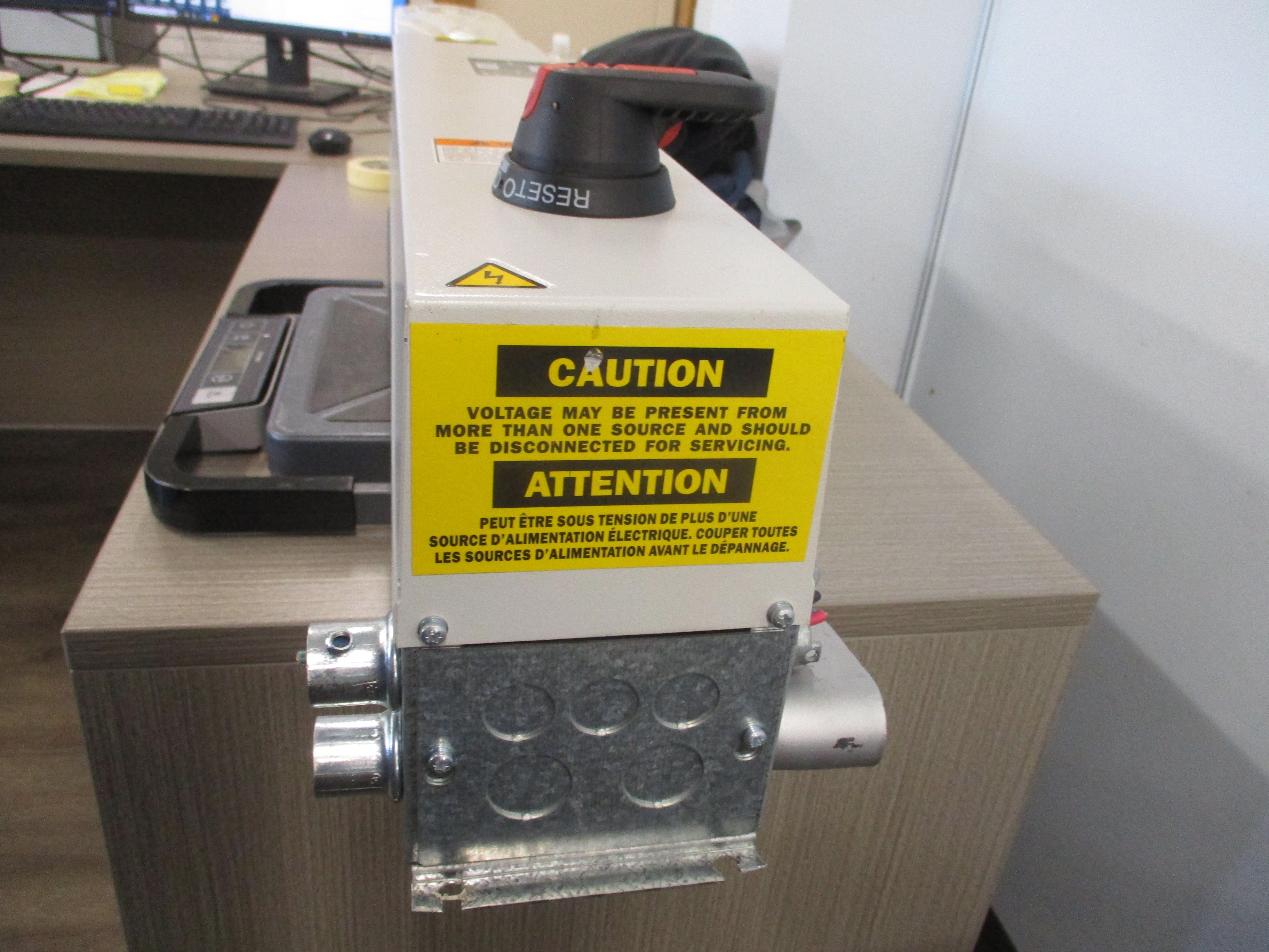 ABB ACH550 AC Drive W/ Bypass ACH550-VC-017A-2+F267 5HP 3Ph Input: 3PH 48-63Hz 2