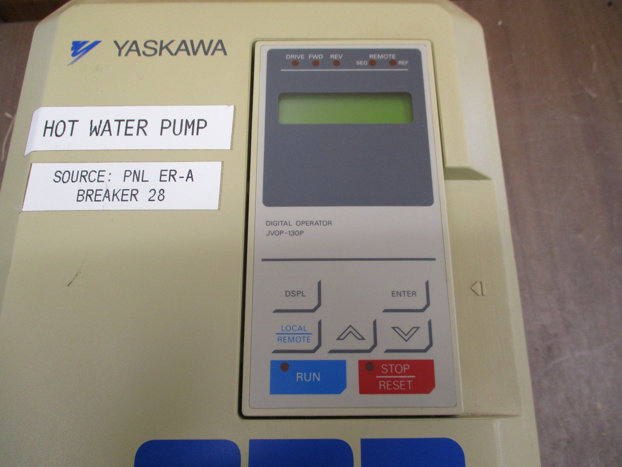Yaskawa GPD 506/P5 AC Drive CIMR-P5M47P5 15HP 3Ph w/ Keypad Used