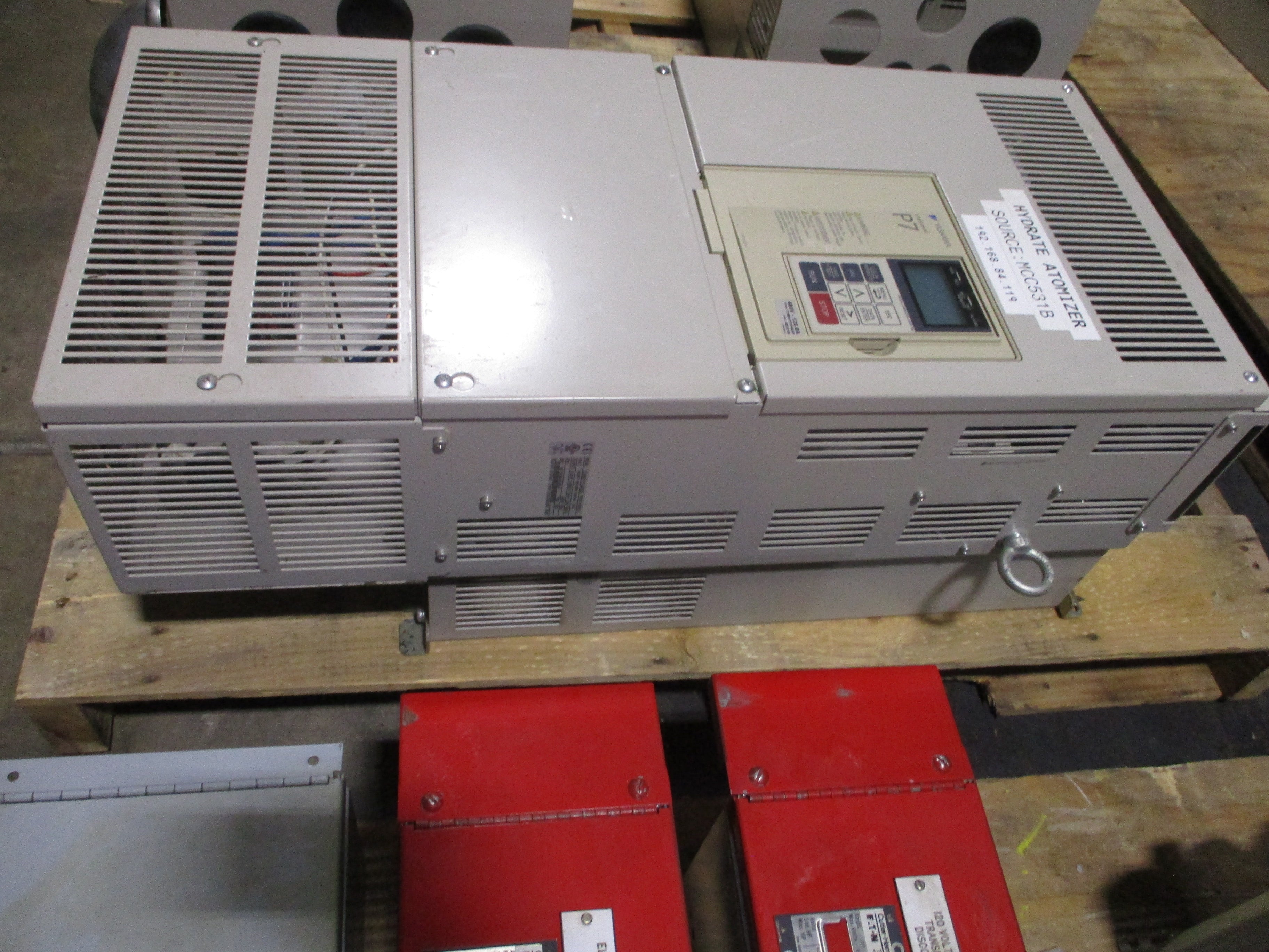 Yaskawa Varispeed P7 AC Drive CIMR-P7U4055 100HP 3Ph Input: AC3PH 380-480V 50/60