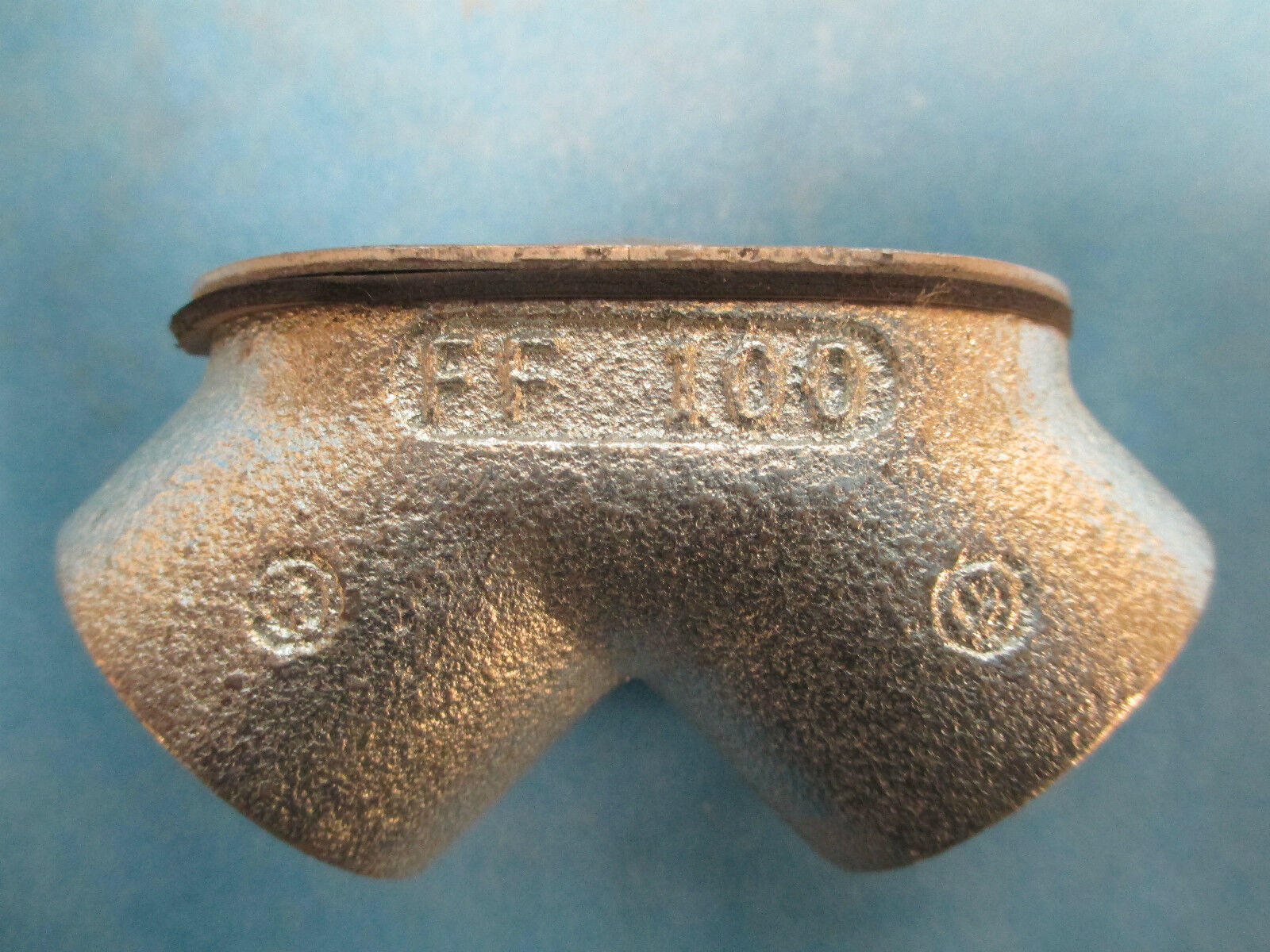 O-Z Gedney 1" Steel Corner Elbows FF-100, Box of 5! New in Box!!!