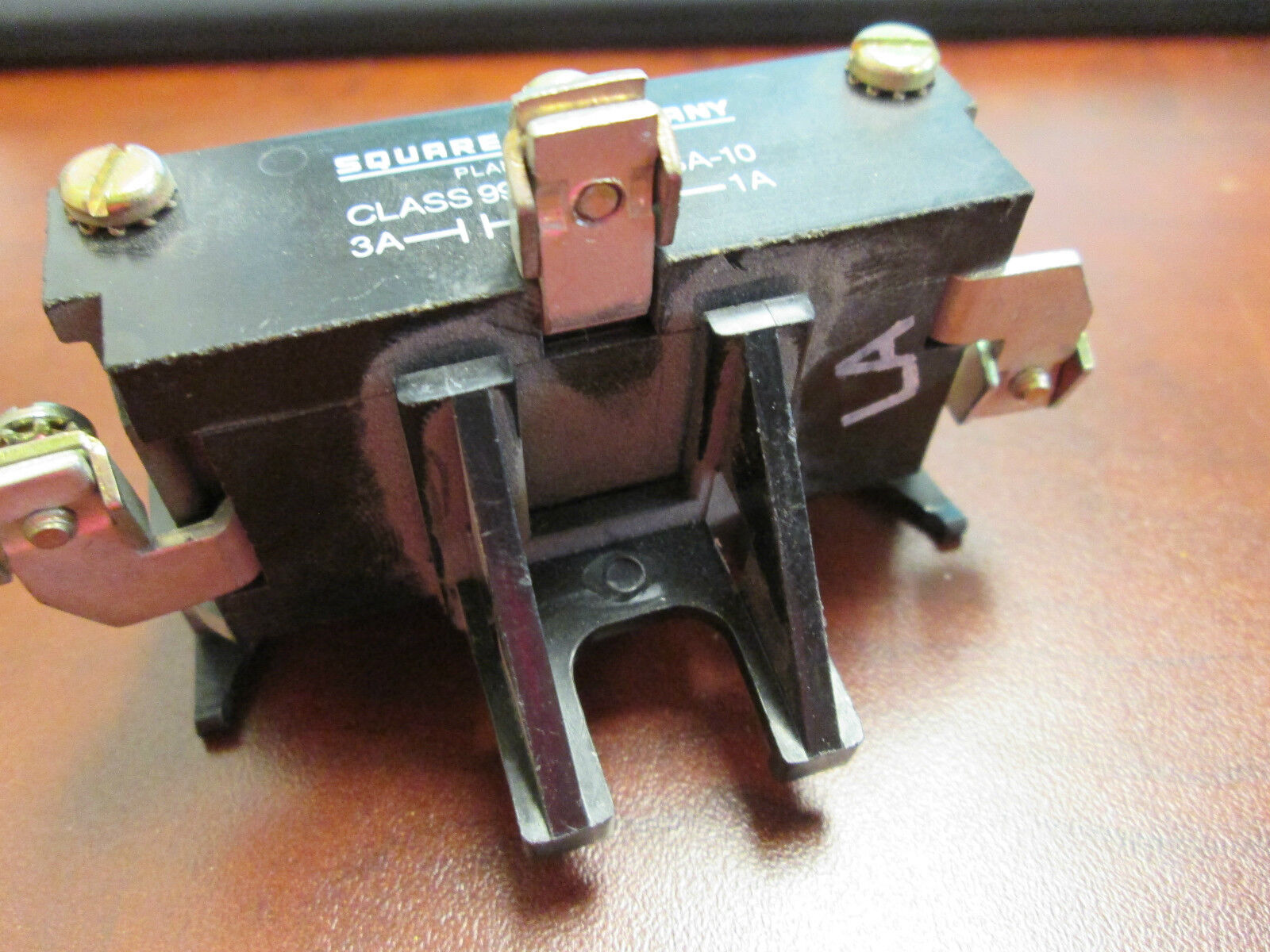 Square D On/Off Pushbutton 99995A10 Used