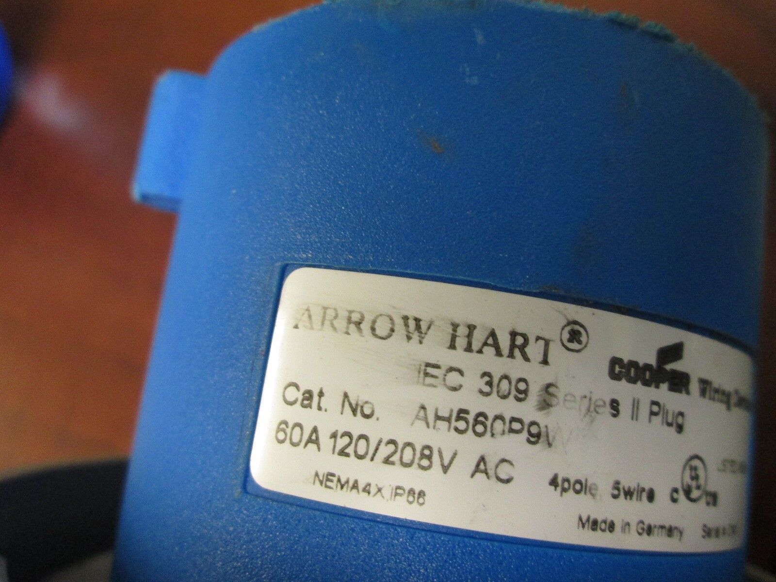 Arrow Hart Plug AH560P9W 60A 120/208VAC 4P 5W Nema 4x
