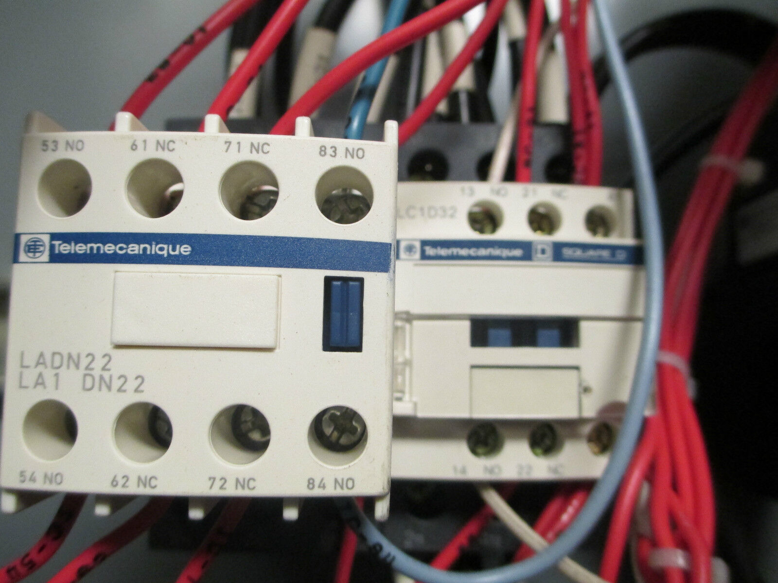 Square D E-Flex Motor Controller ATV61HD11N4 15HP 15 KW 27A 460V Used