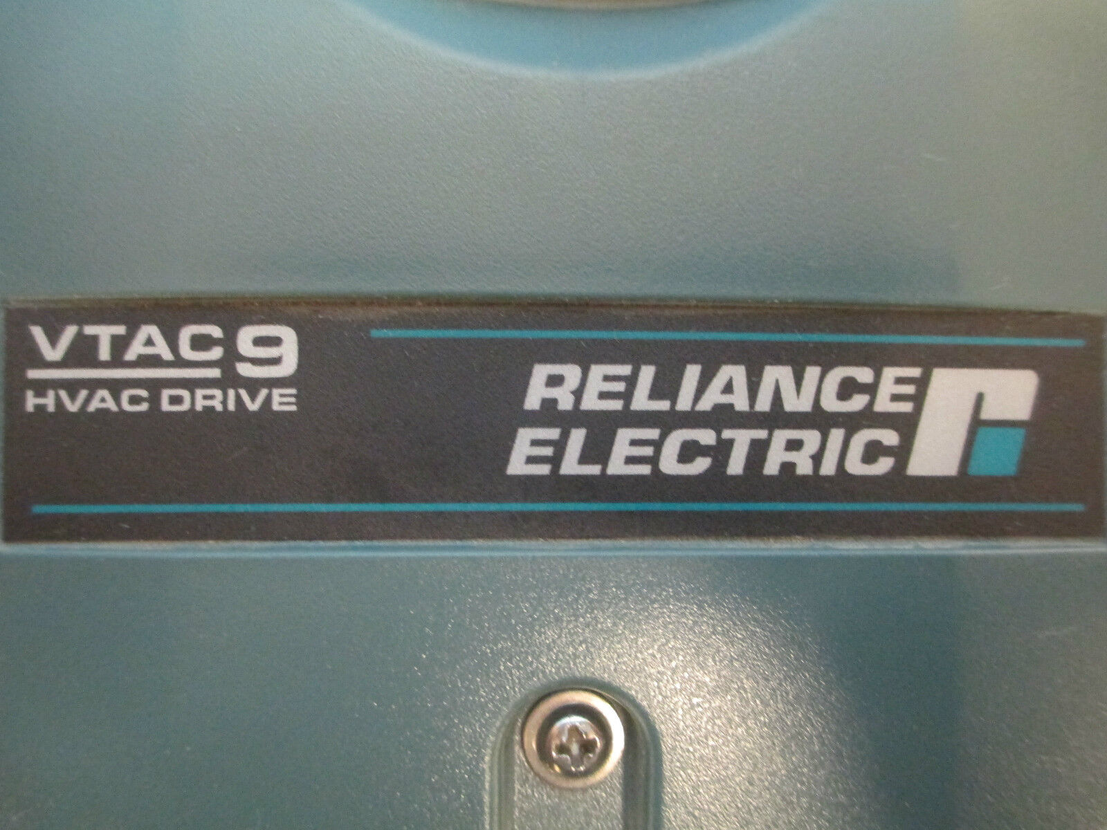 Rockwell AC Drive 9VT401-008HTNN, 5HP 8A 3PH, New Surplus