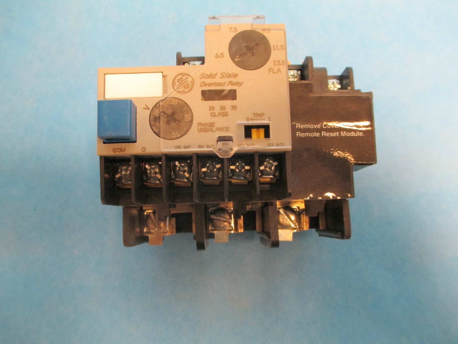 GE Solid State Overload CR324CXFS, 3.2-6.8A 600V 3P Used