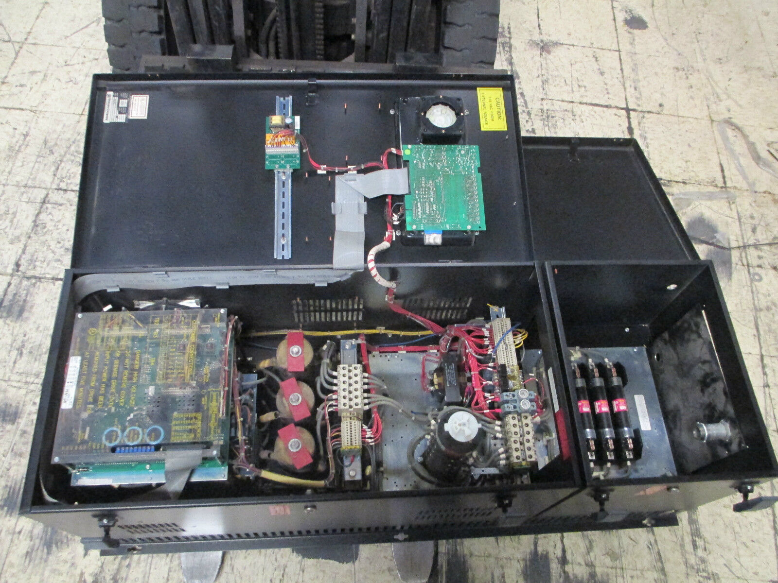 Graham AC Drive 1700 Series, 1703AFC40H, 460V 53A 42.2KVA 40HP Used