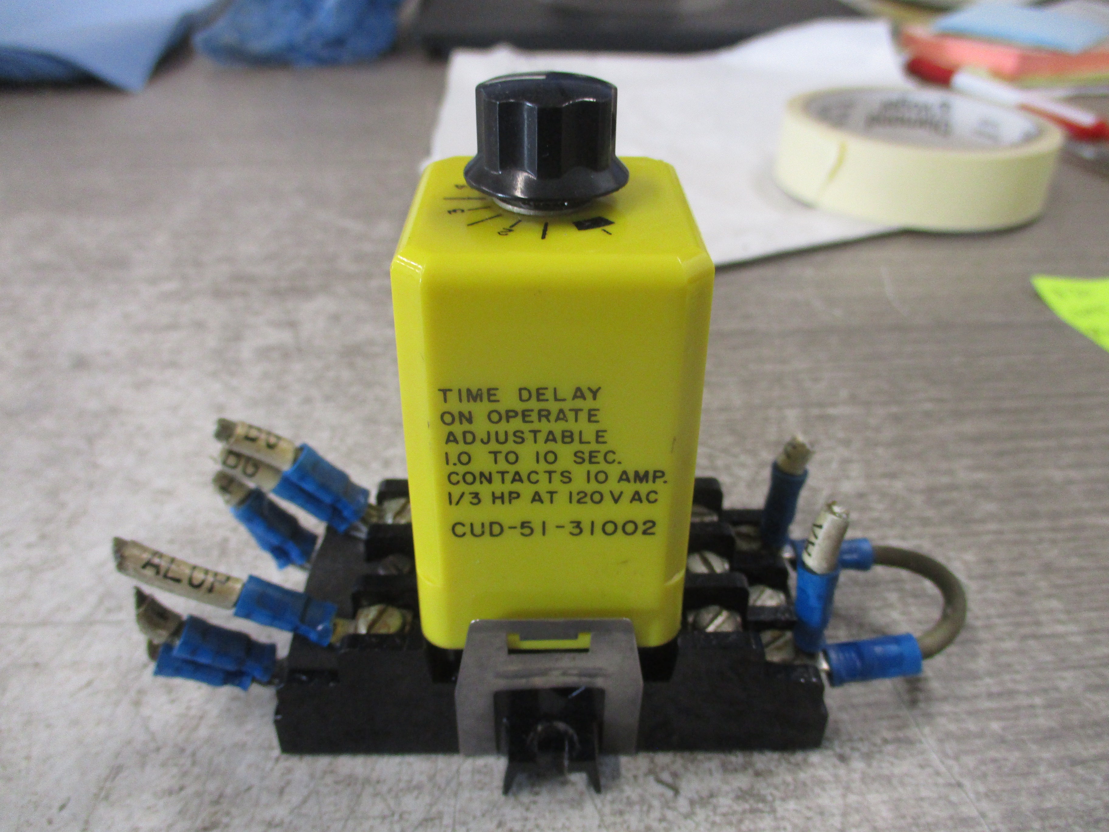 Warrick Controls Liquid Level Relay 16DMB1B0 120V 50/60Hz 4.4VA w/ Base Used