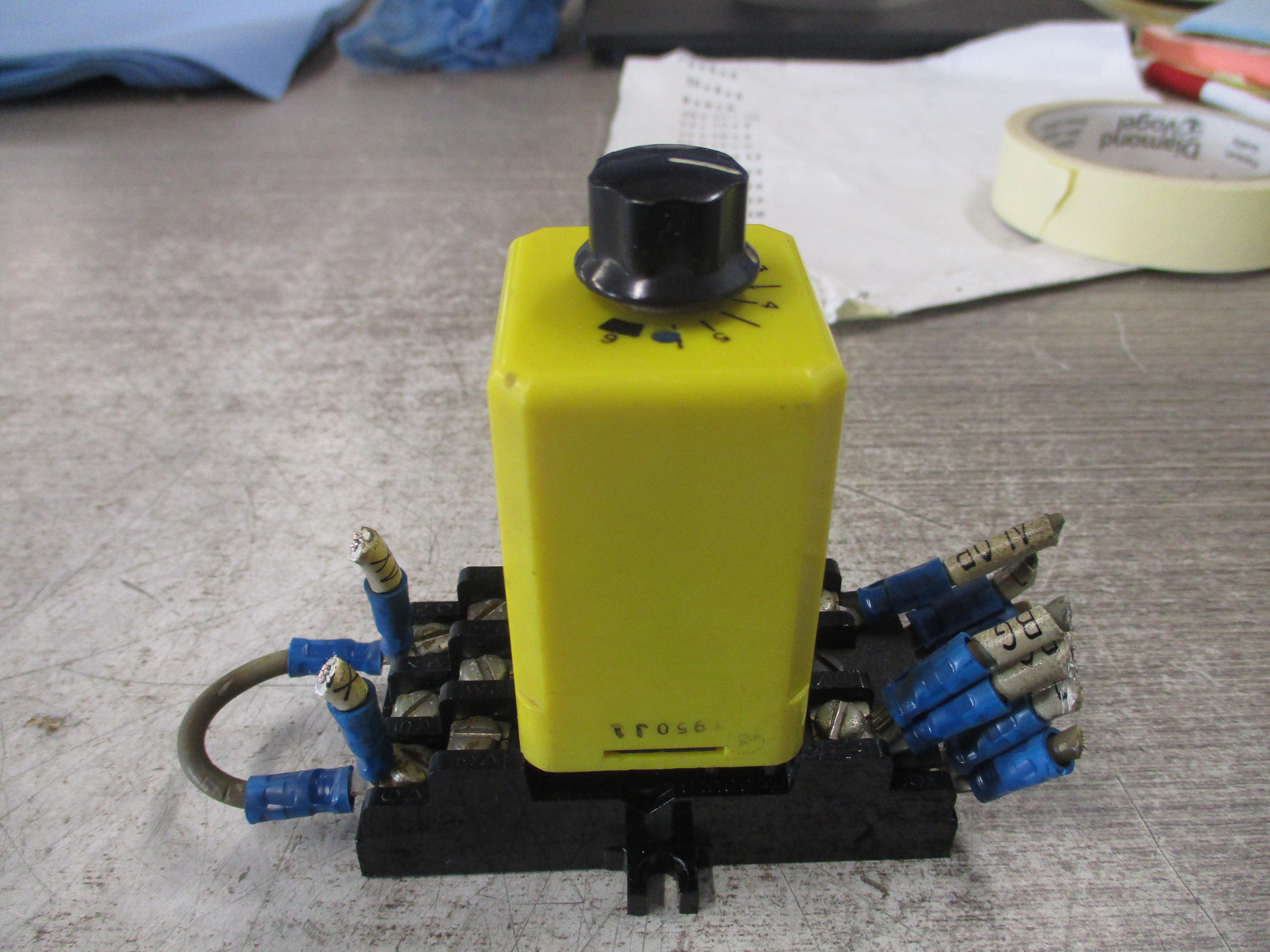 Allen-Bradley Compact I/O Isolated Form A Relay Module 1769-OW8I Ser. B Used