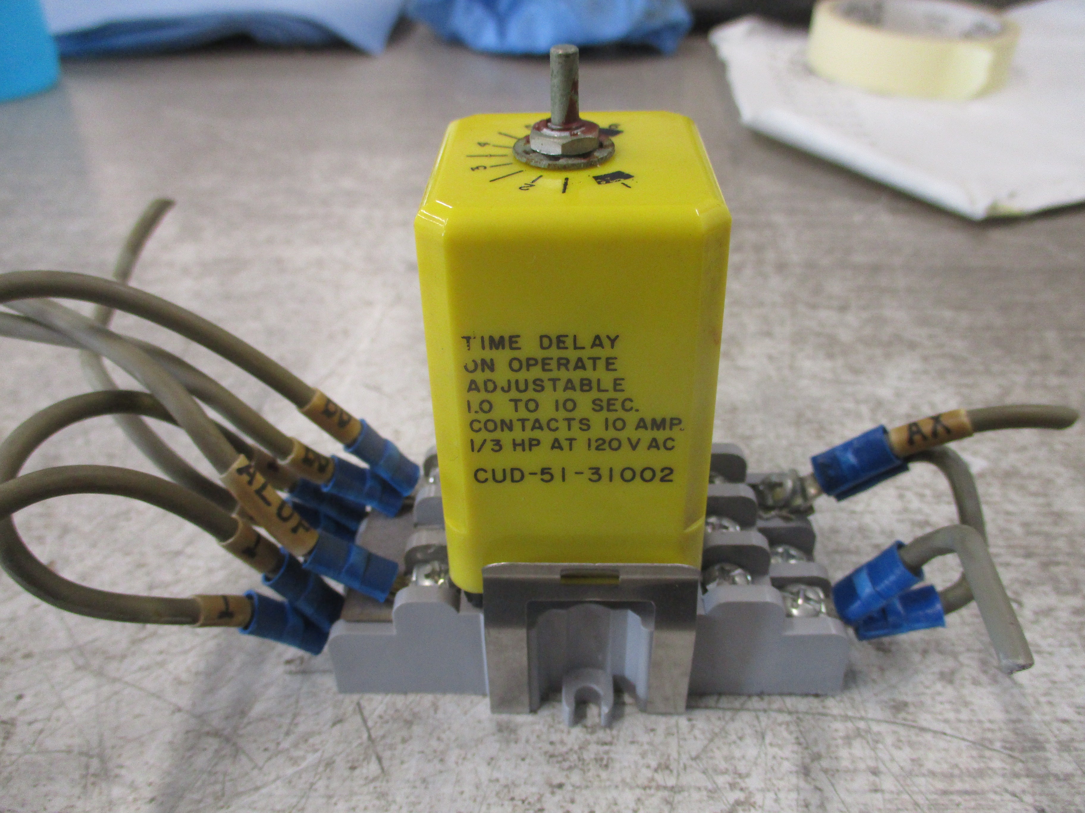 Allen-Bradley Compact I/O Isolated Form A Relay Module 1769-OW8I Ser. B Used