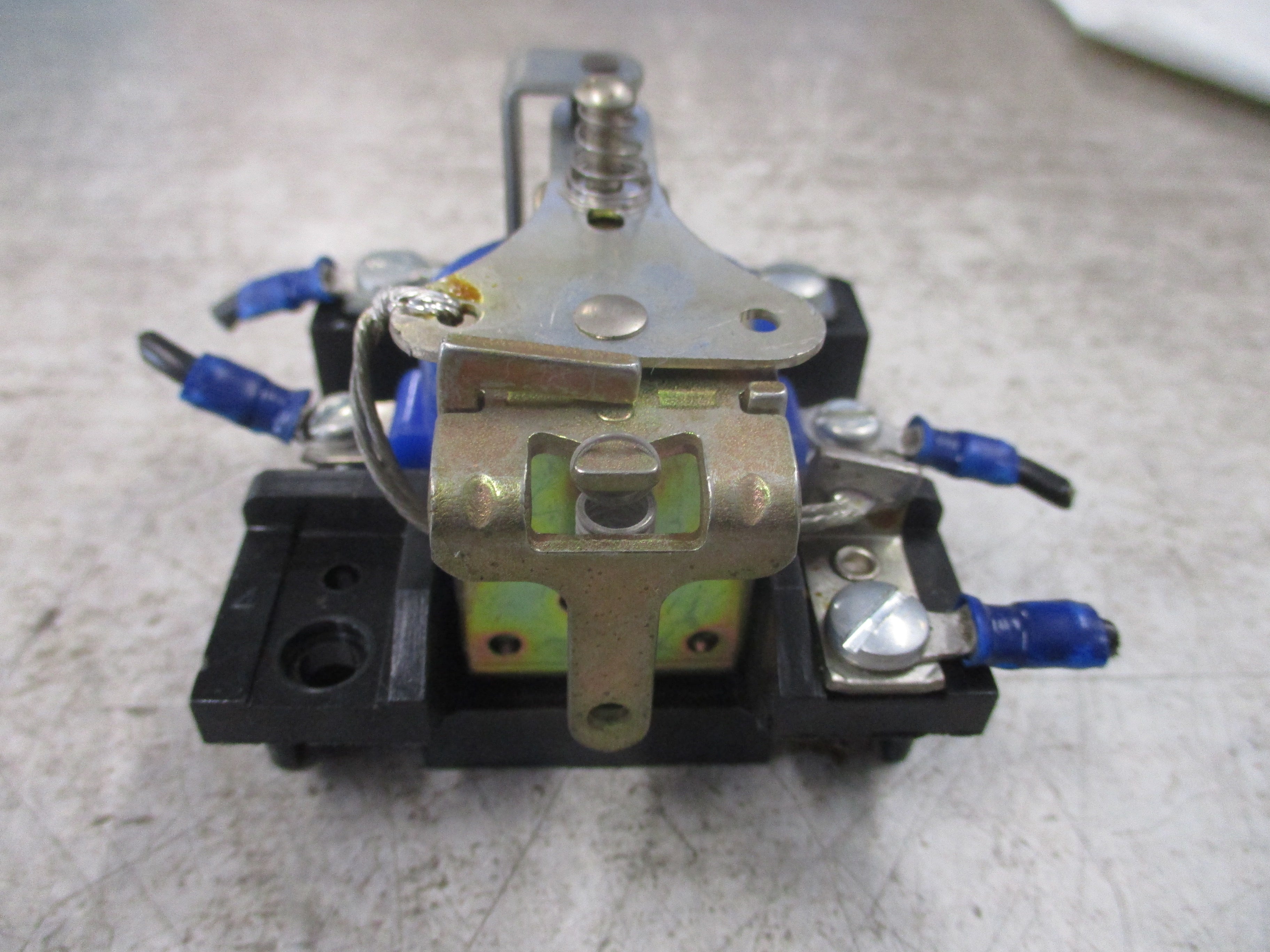 Regent Controls Solid State Timer TM2222-120 120V 50/60Hz Used