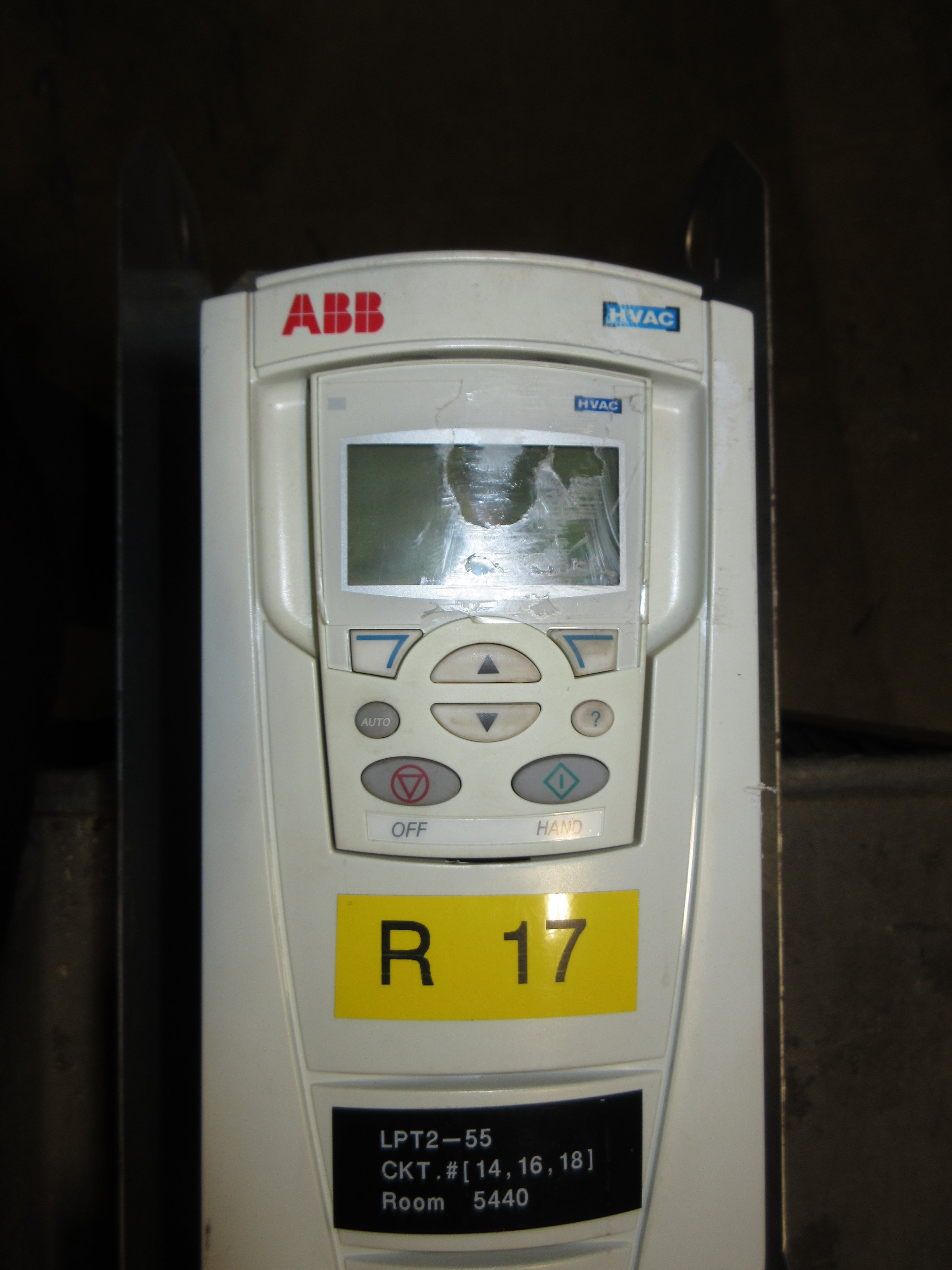 ABB ACH550 AC Drive w/ Bypass ACH550-VD-031A-2+F267 10HP 3Ph w/ Keypad Used