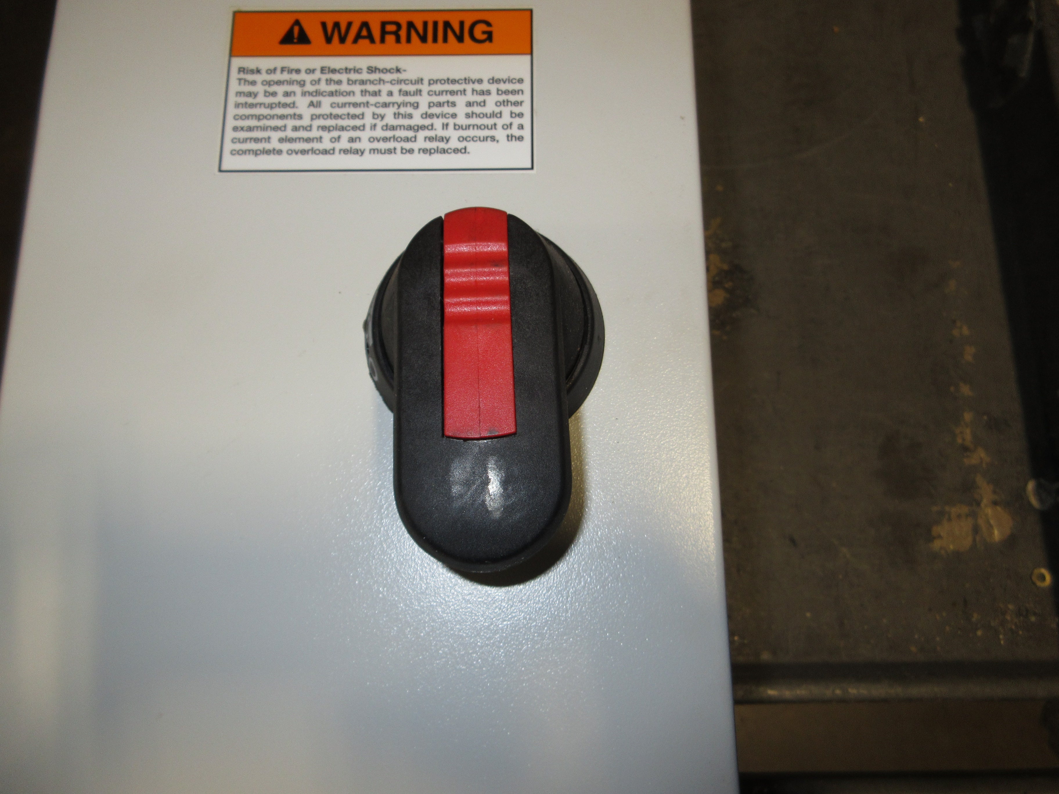 ABB ACH550 AC Drive w/ Bypass ACH550-VD-031A-2+F267 10HP 3Ph w/ Keypad Used