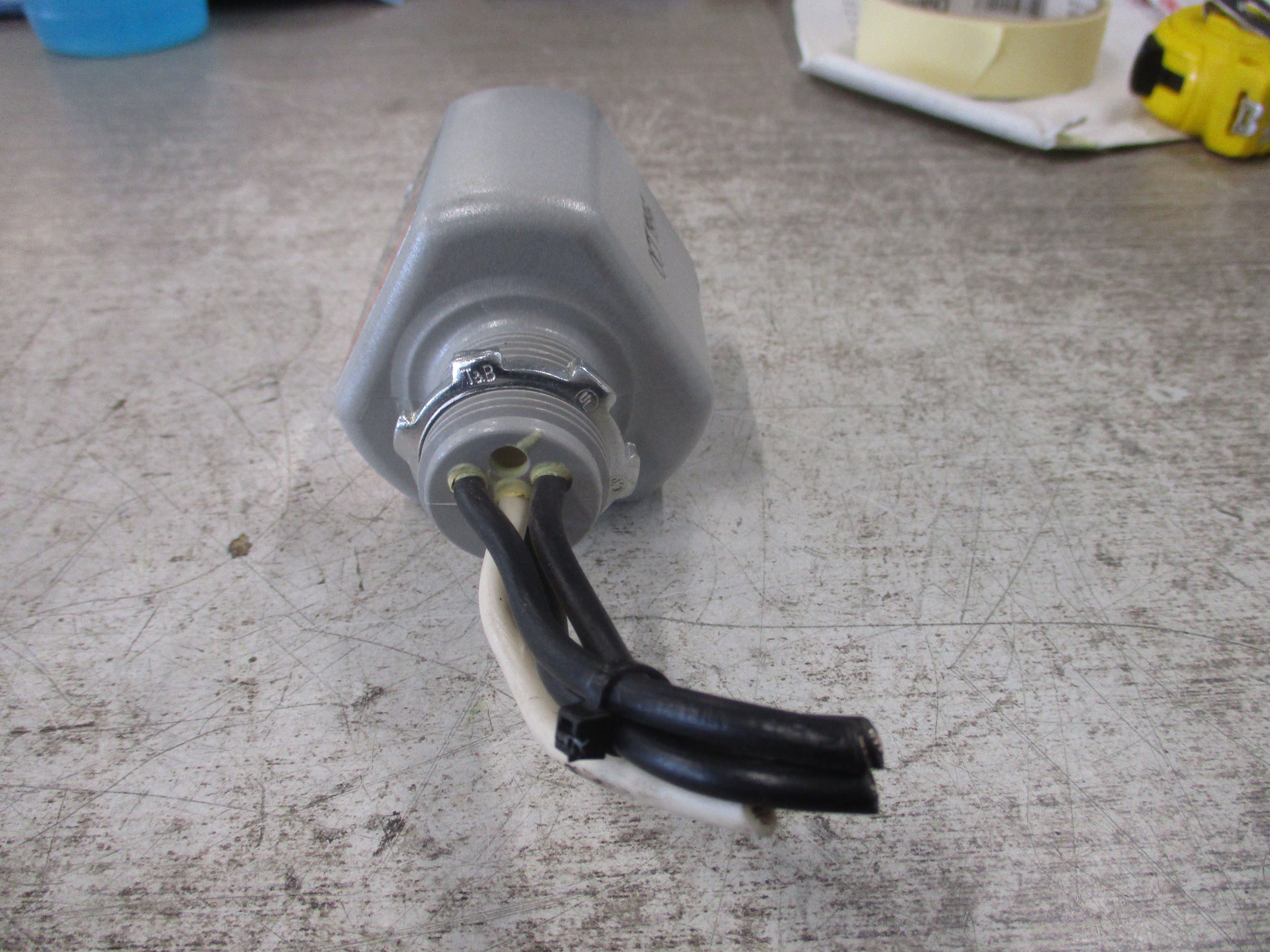 ABB ACH550 AC Drive w/ Bypass ACH550-VCR-012A-2+F267 3HP 3Ph w/ Keypad Used