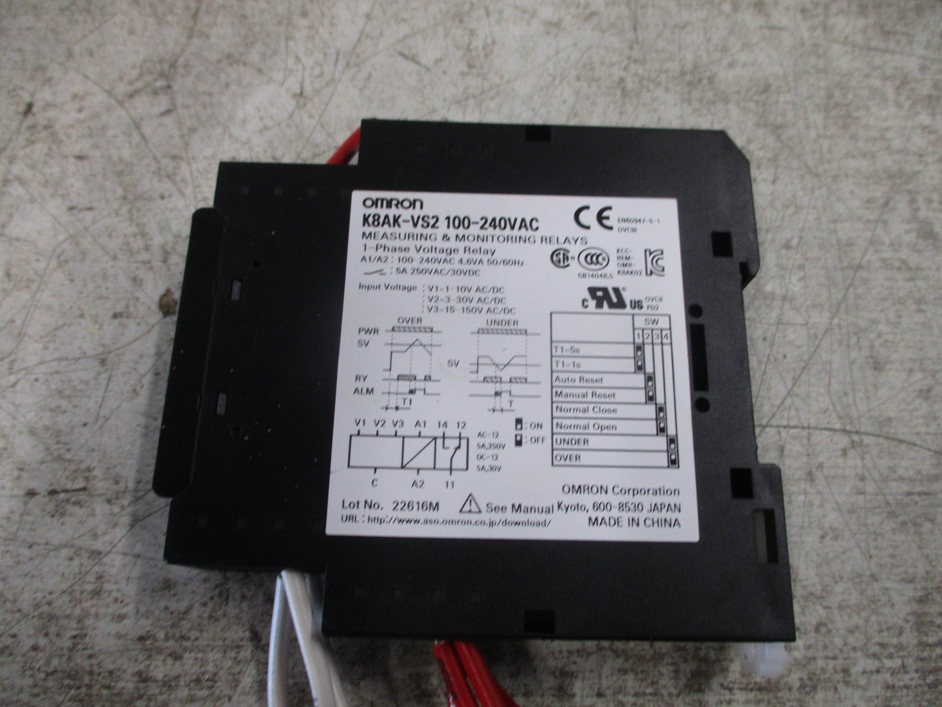 ABB ACH550 AC Drive w/ Bypass ACH550-VCR-012A-2+F267 3HP 3Ph w/ Keypad Used