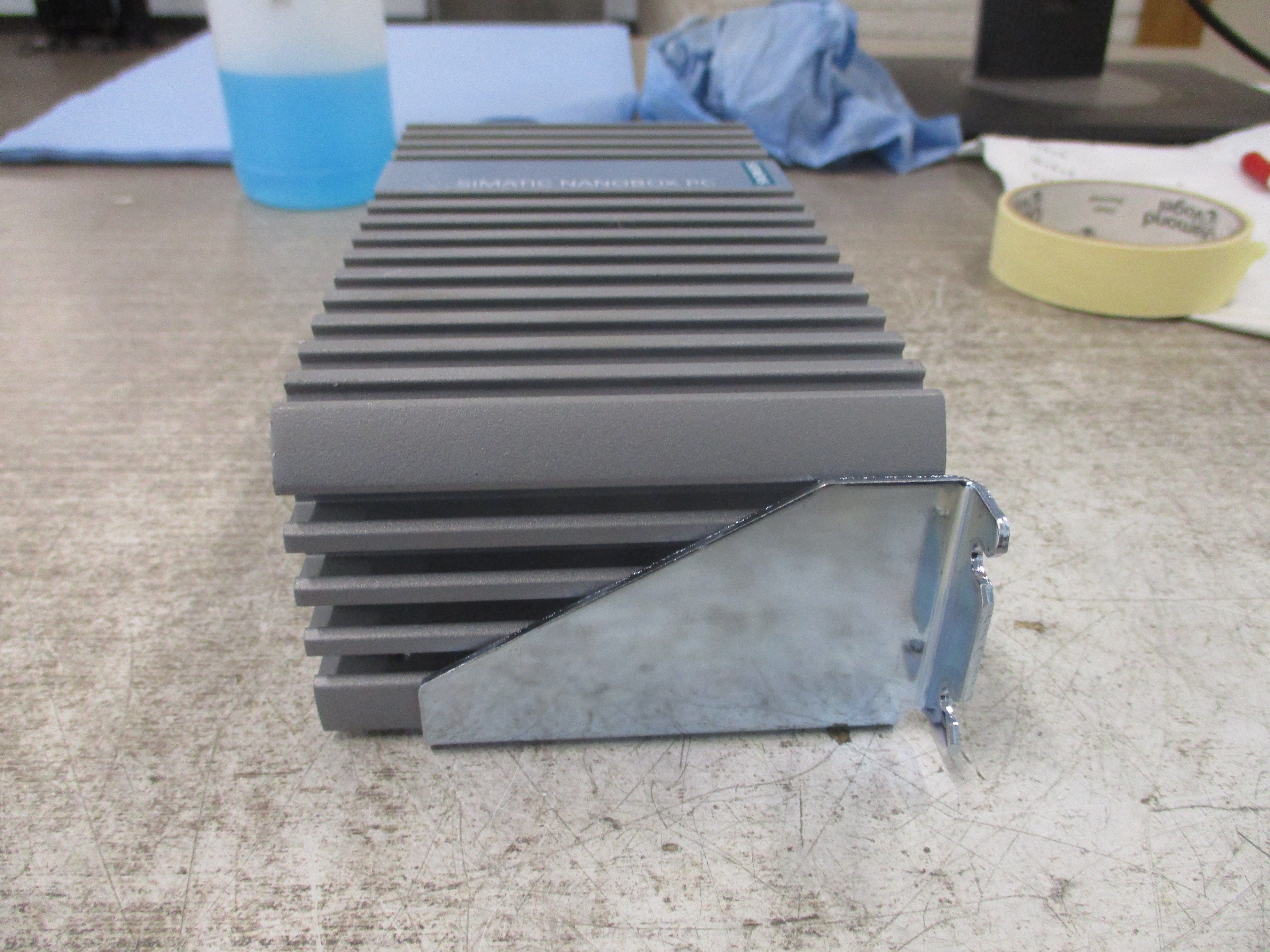 Siemens IPC227E Nano box PC 6ES7647-8BA12-0AA3 Intel Celeron N2807 2GB RAM Used